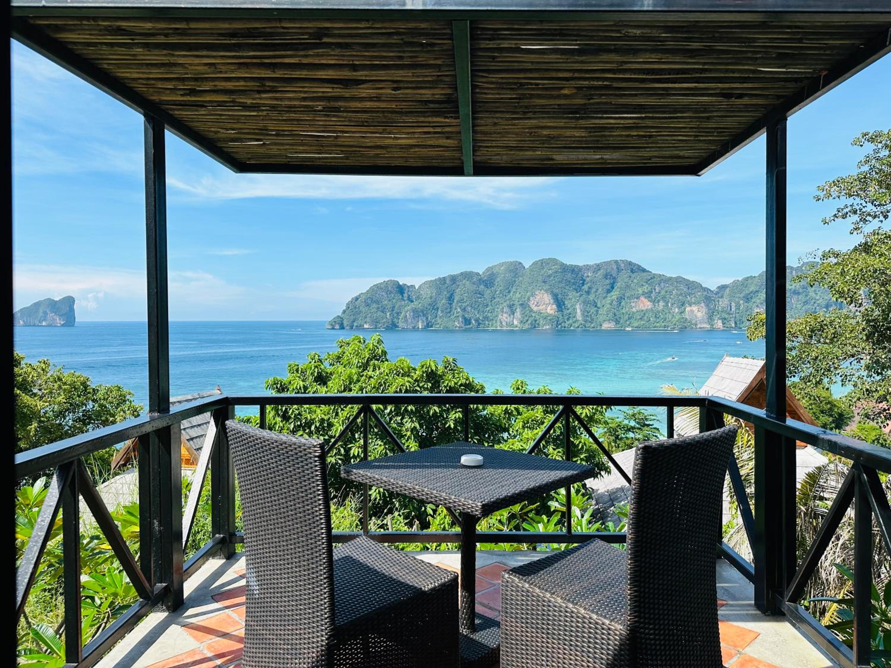 HIP Seaview Resort @ Phi Phi