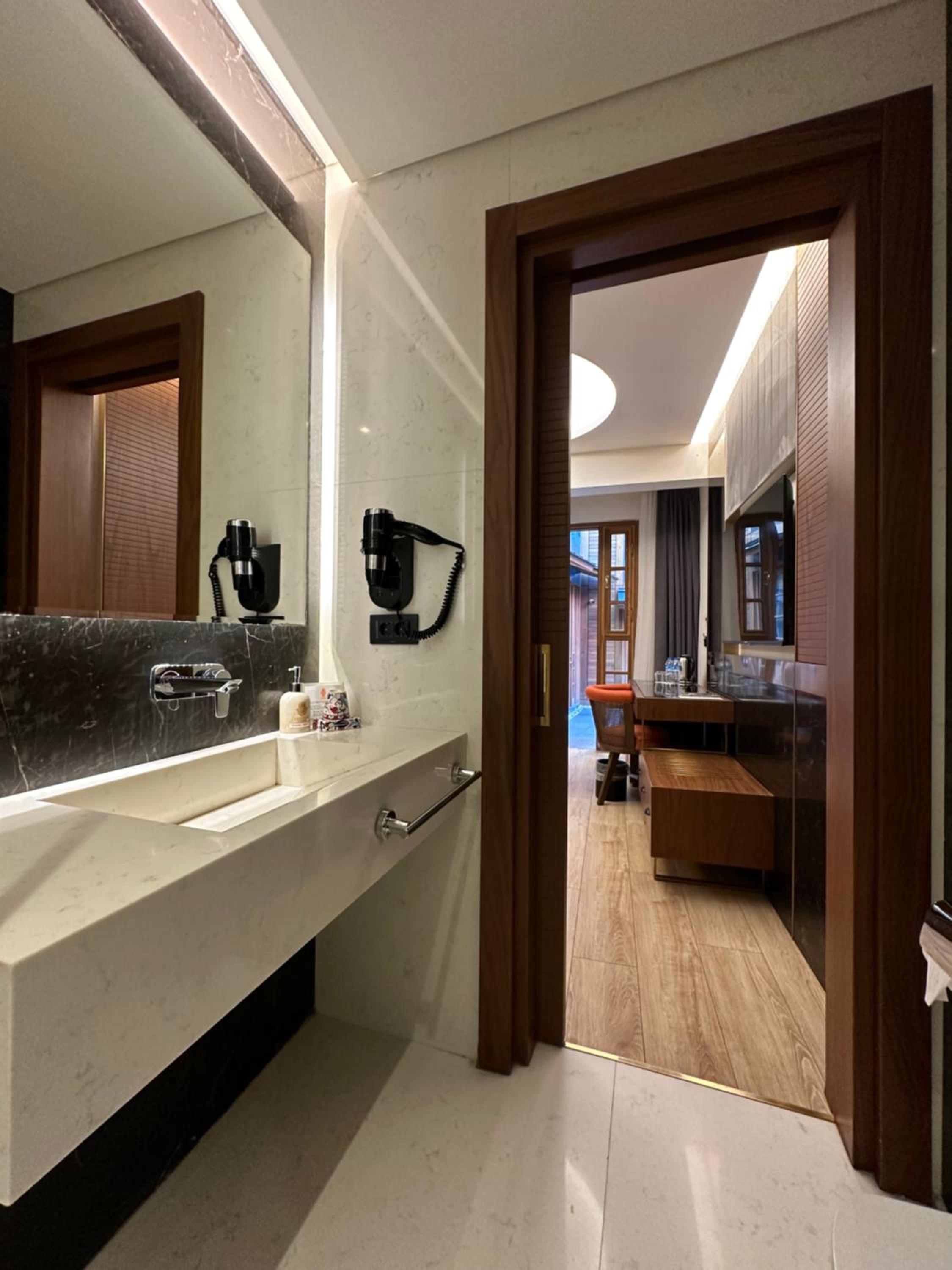 Henna Otel İstanbul - Image 7