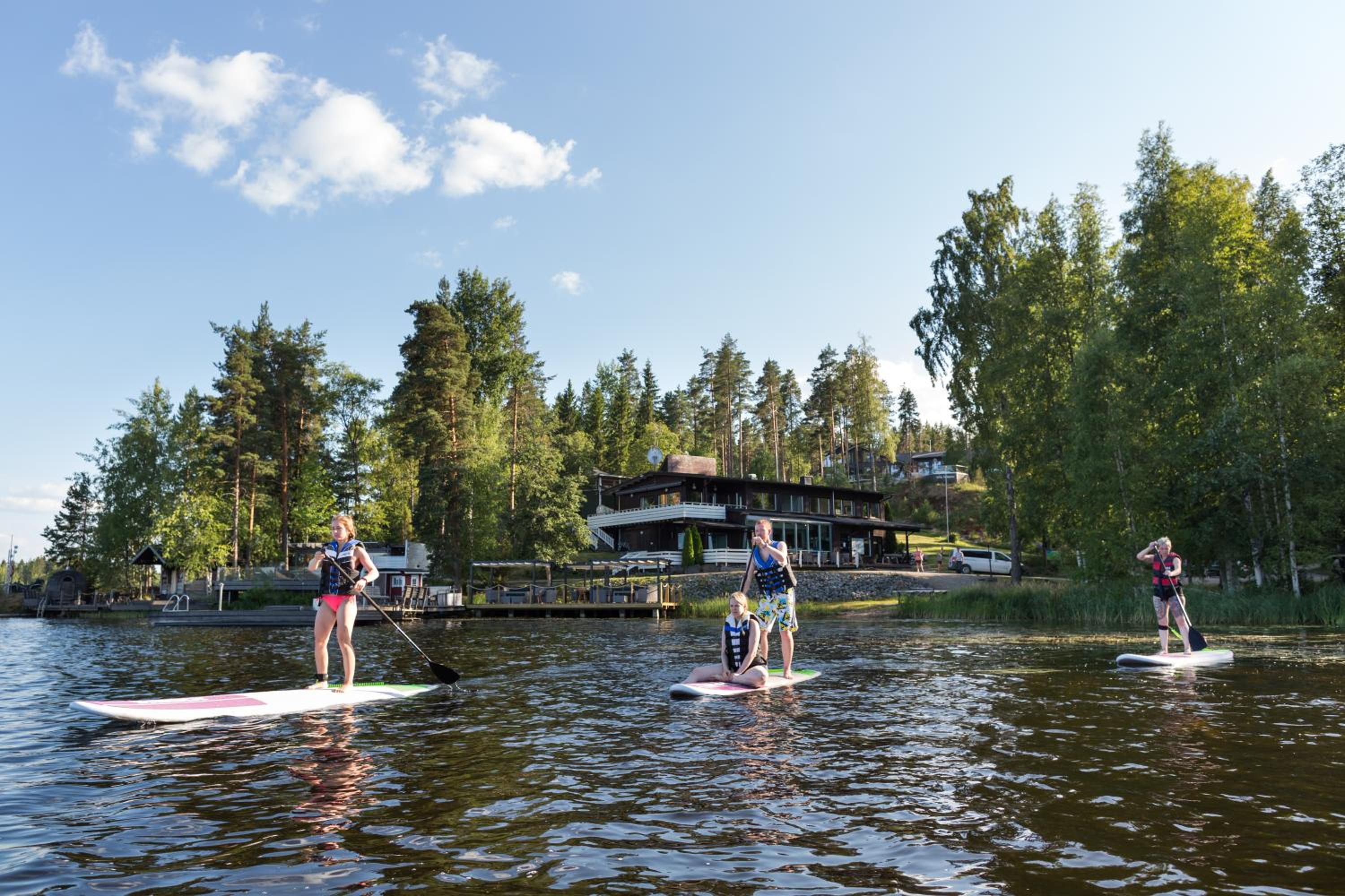 Lehmonkärki Resort