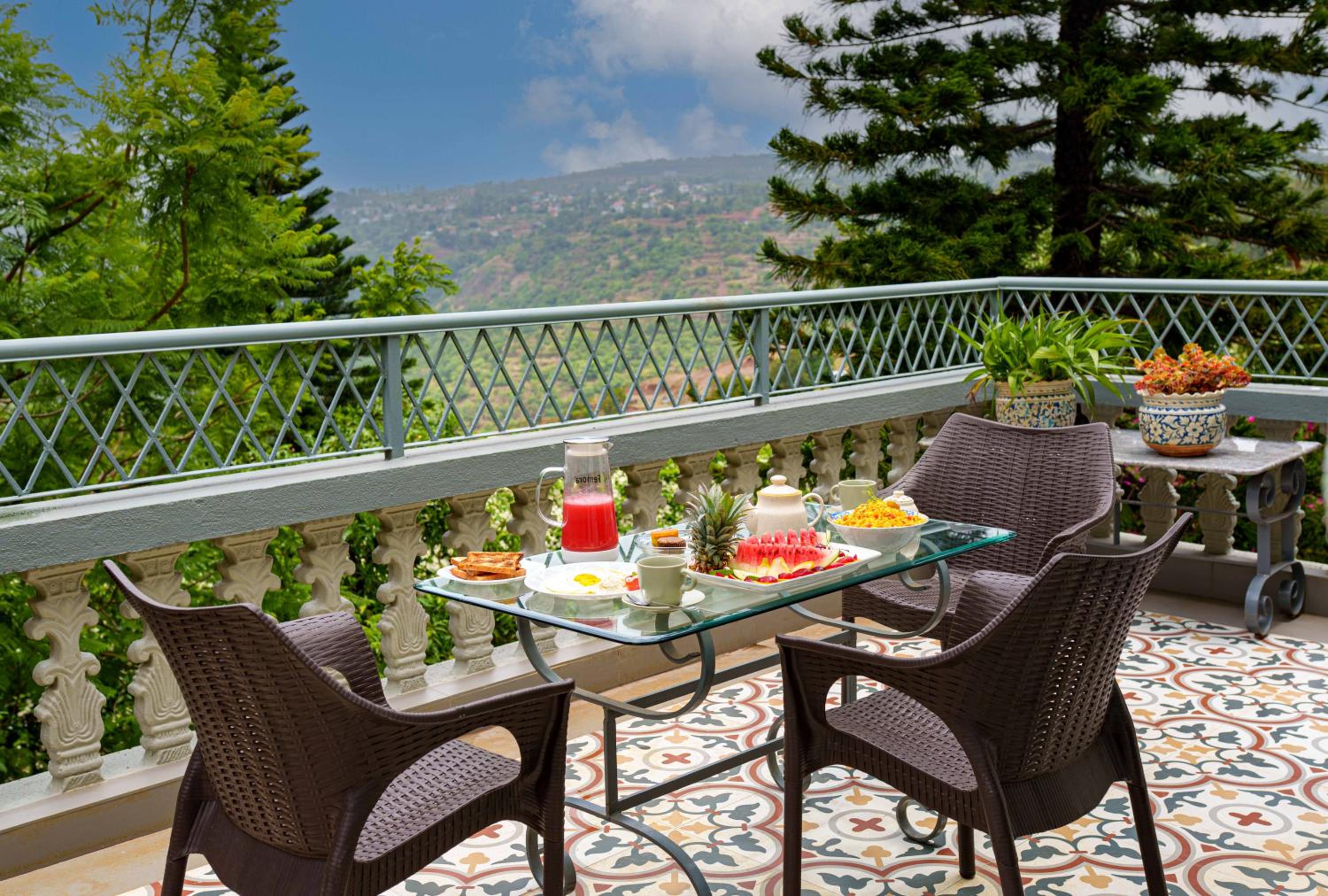 ama Stays & Trails Dulwich Terrace, Panchgani view 2