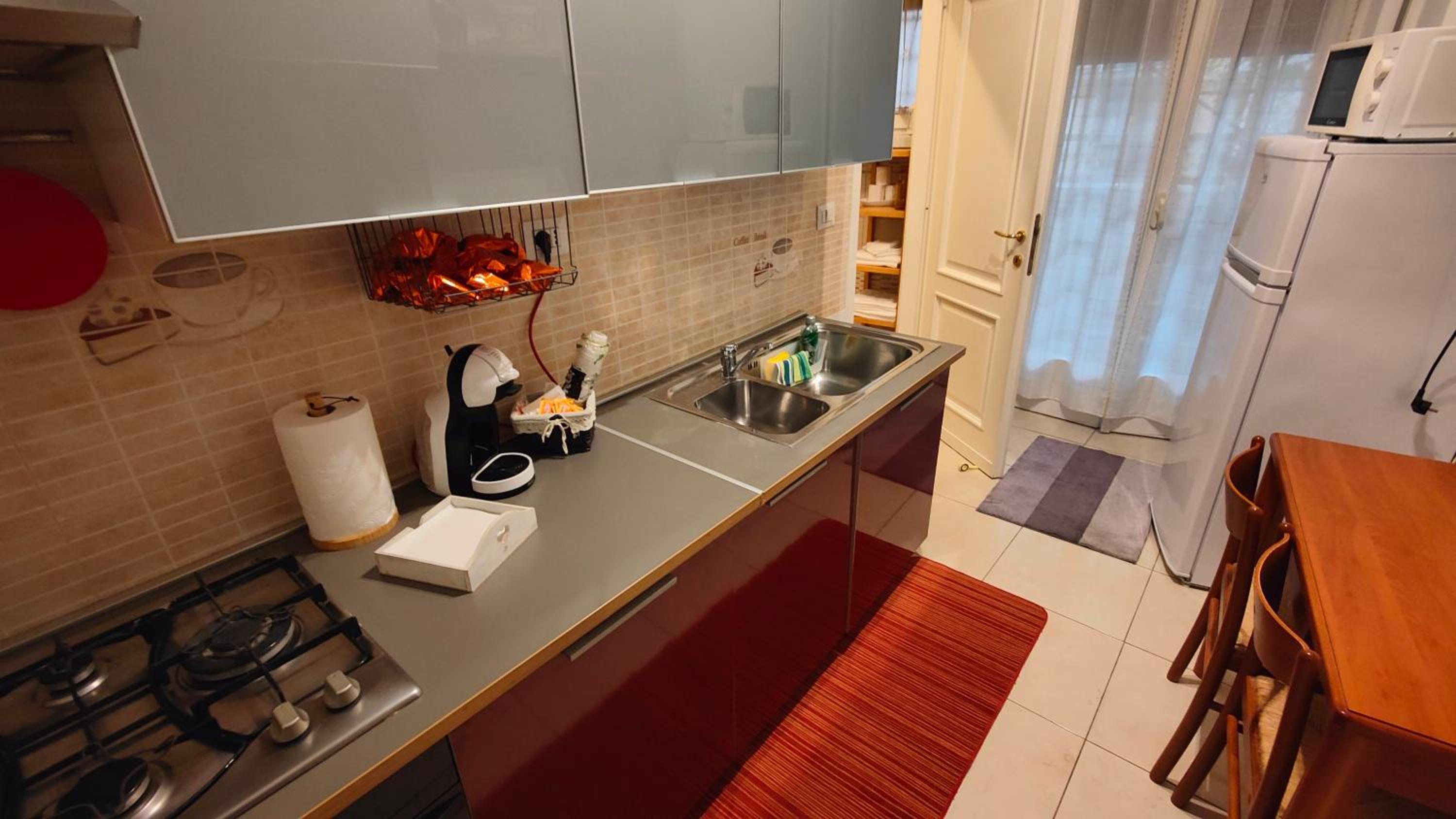 Sergio Tourist Rental close Tiburtina Station