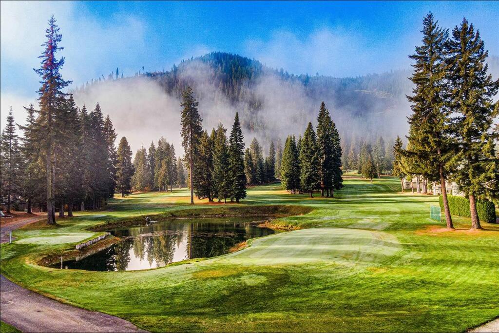 Kahler Mountain Club view 2