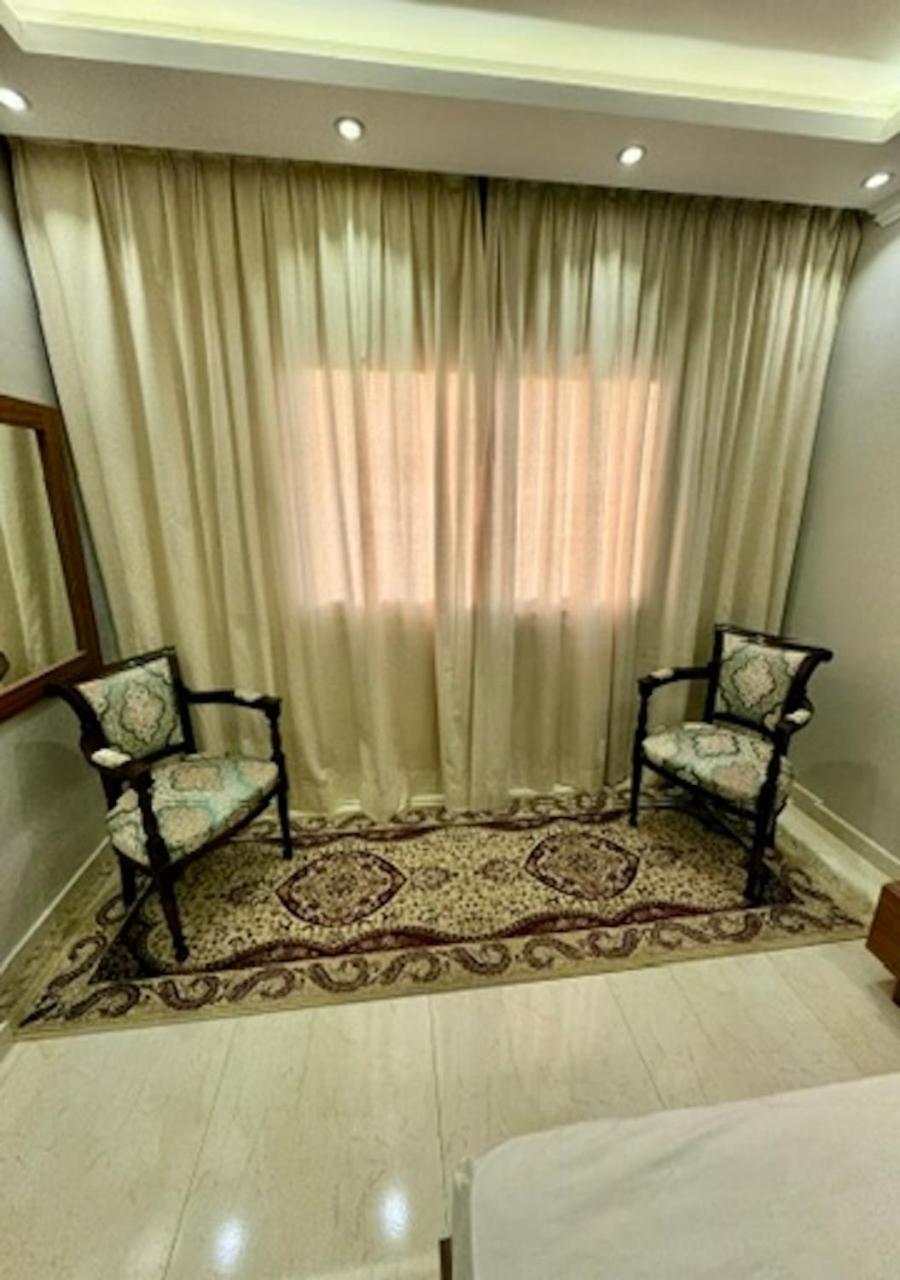 Riverfront Apartment 1