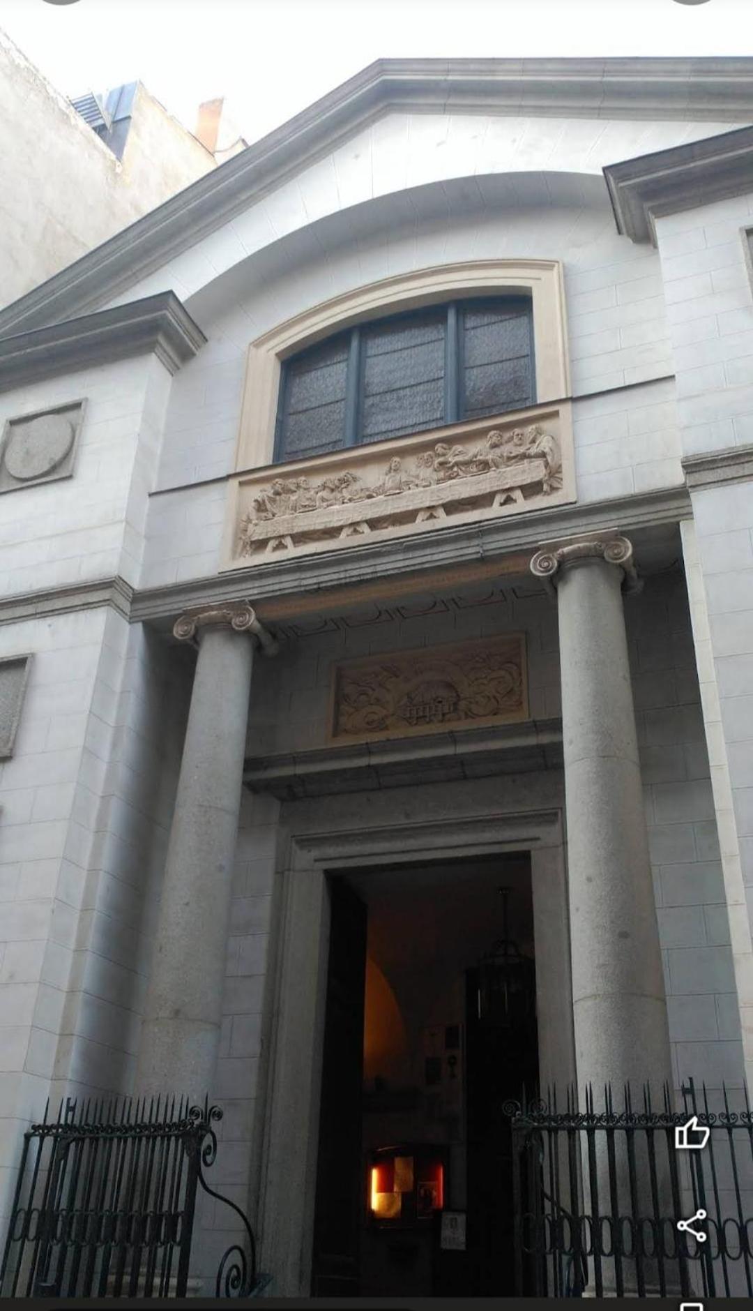 HOSTAL ANDREA GRANVIA