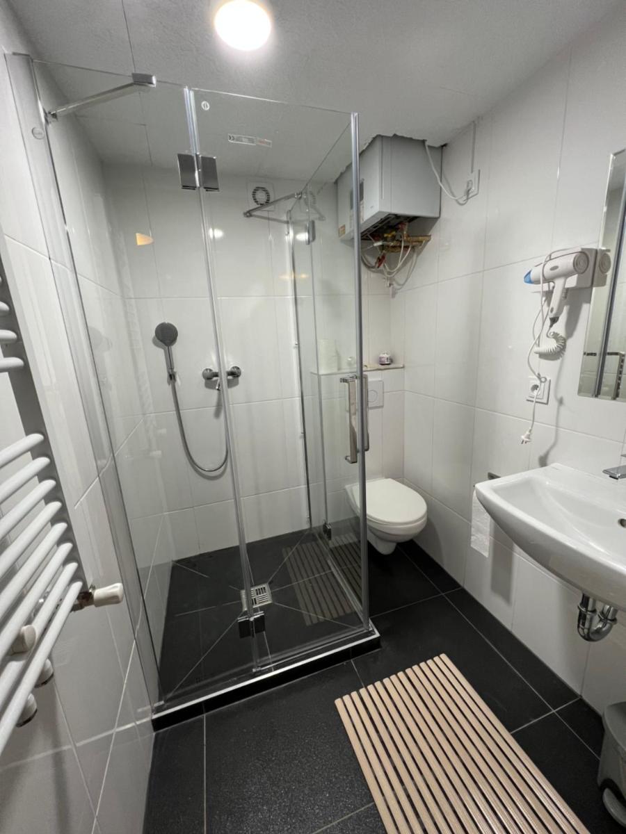 Hostel DO-RE-MI