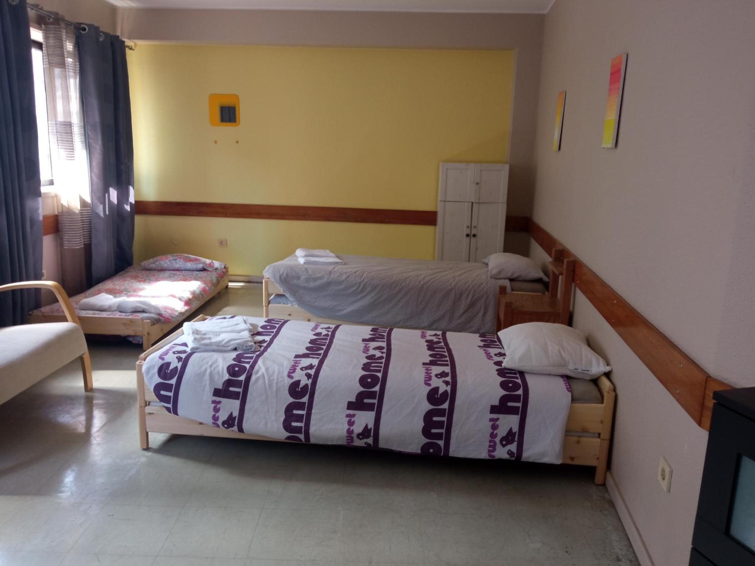 City Drops Hostel BatalhaPrivate Room view 5