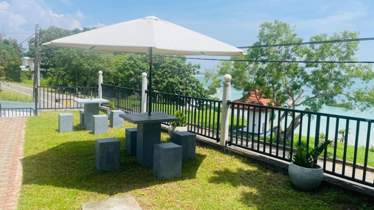 Perla Fisherman Bay view 5