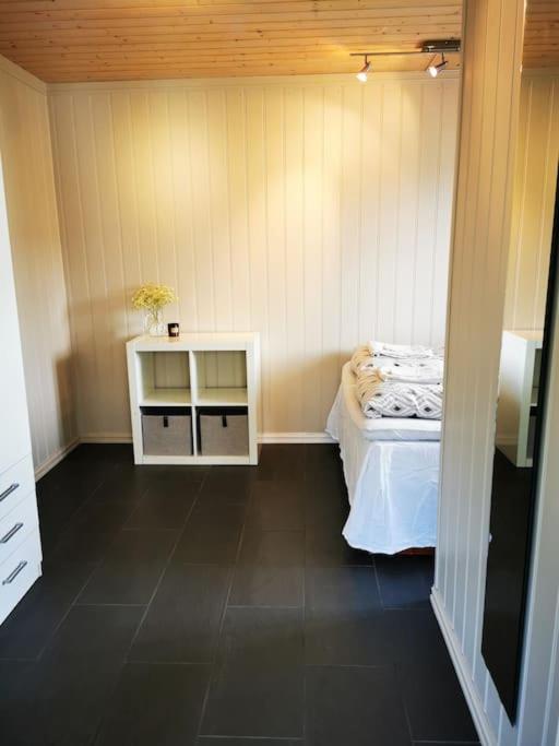 Nydelig lite hus med egen vedfyrt baksteovn. view 3