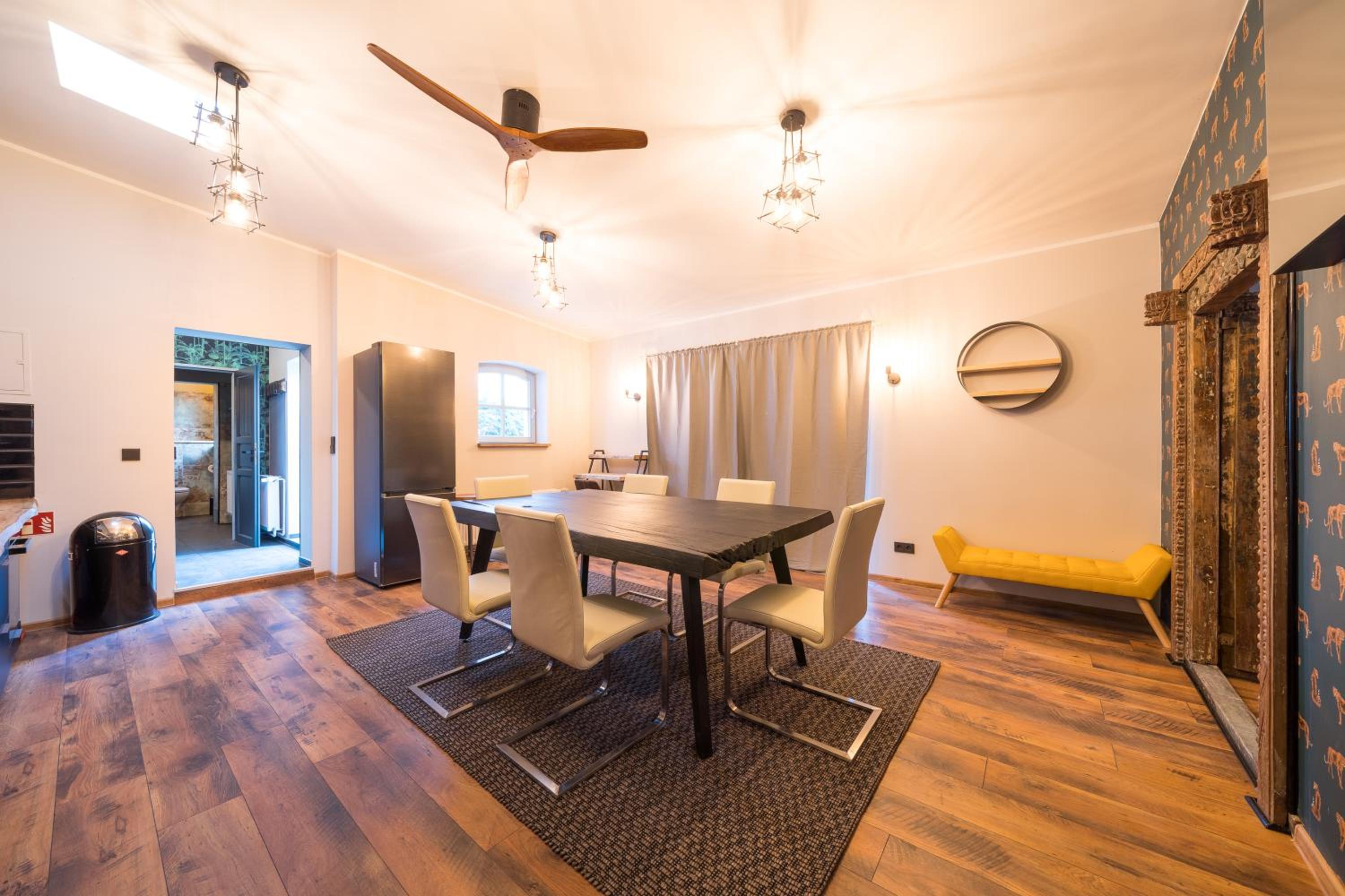 meeting & event spaces