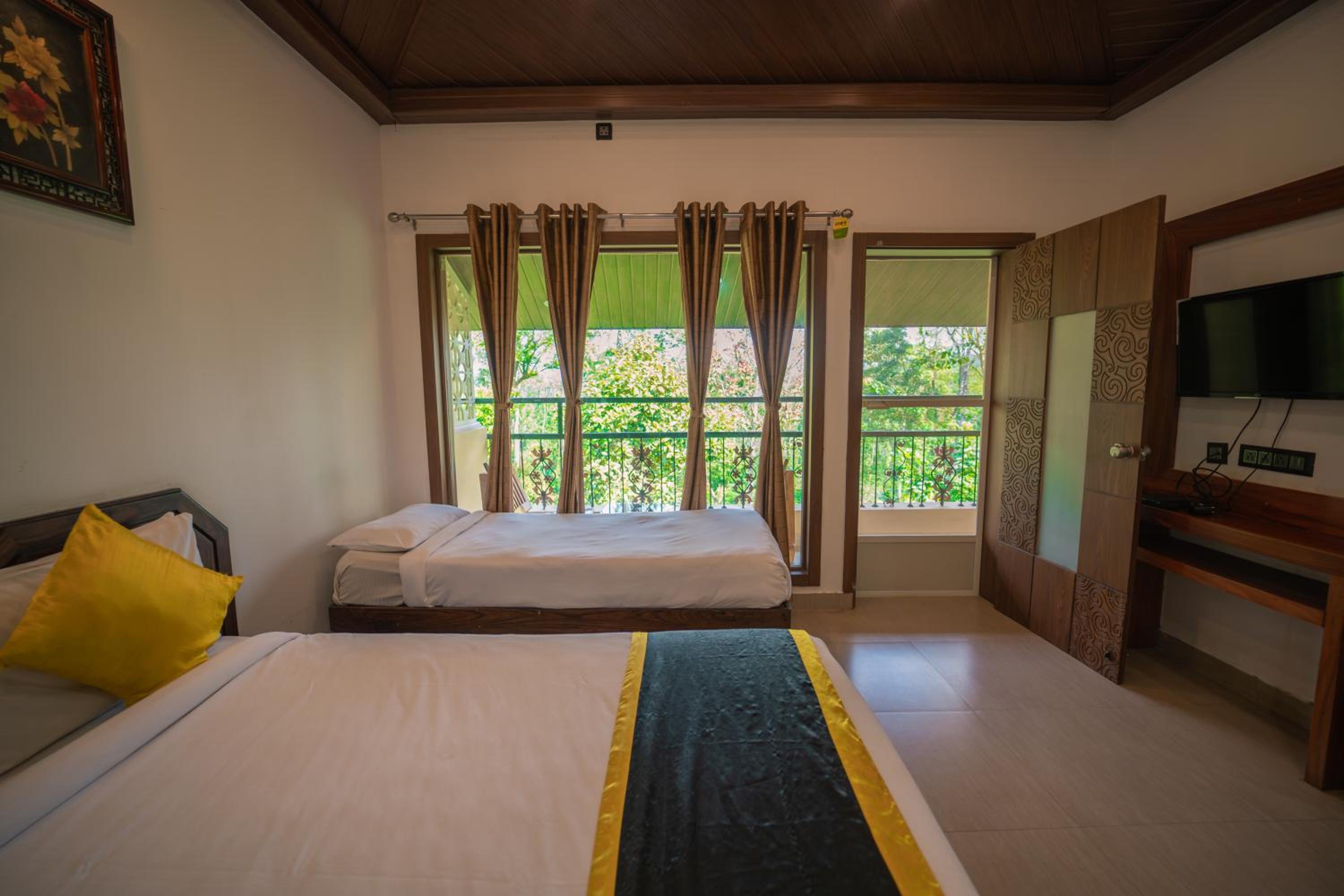 KINGMAKER'S Plantation with River Stream view 4