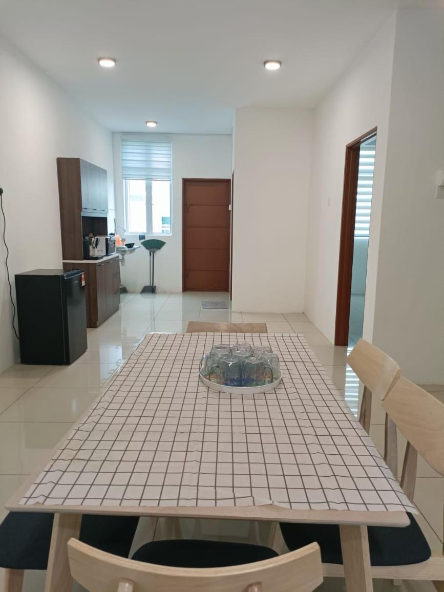Cozy 4 bedrooms House by Mr Homestay, 3 mins to Kulim Landmark Centre photo 4