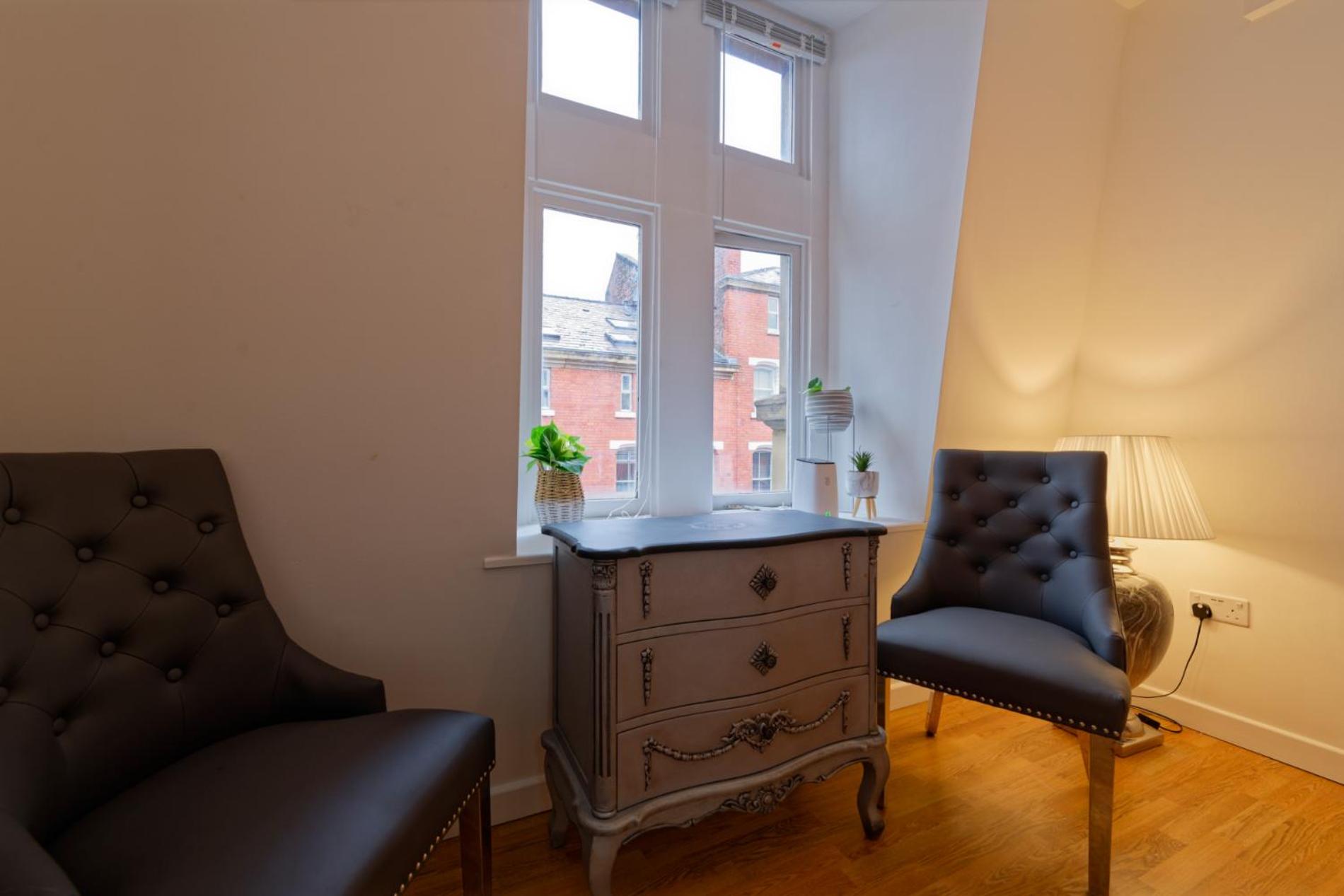 Sidemersey Livings - Spacious Loft for bigger groups - Very Central and Cosy view 4