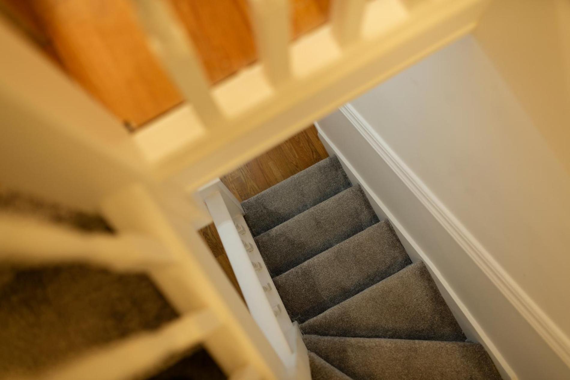 Sidemersey Livings - Spacious Loft for bigger groups - Very Central and Cosy view 2