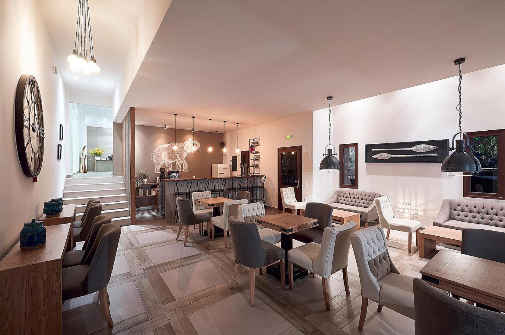 Glavas Inn Hotel