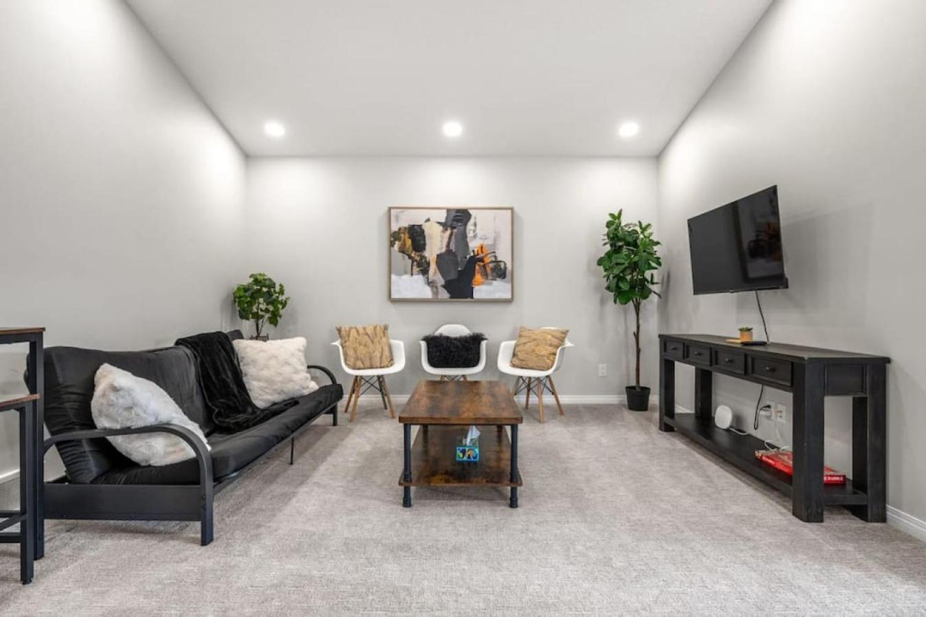 Top Rated Luxury House with Central AC, Double Garage Parking, 2 Kitchens, 5 Bedrooms & More!
