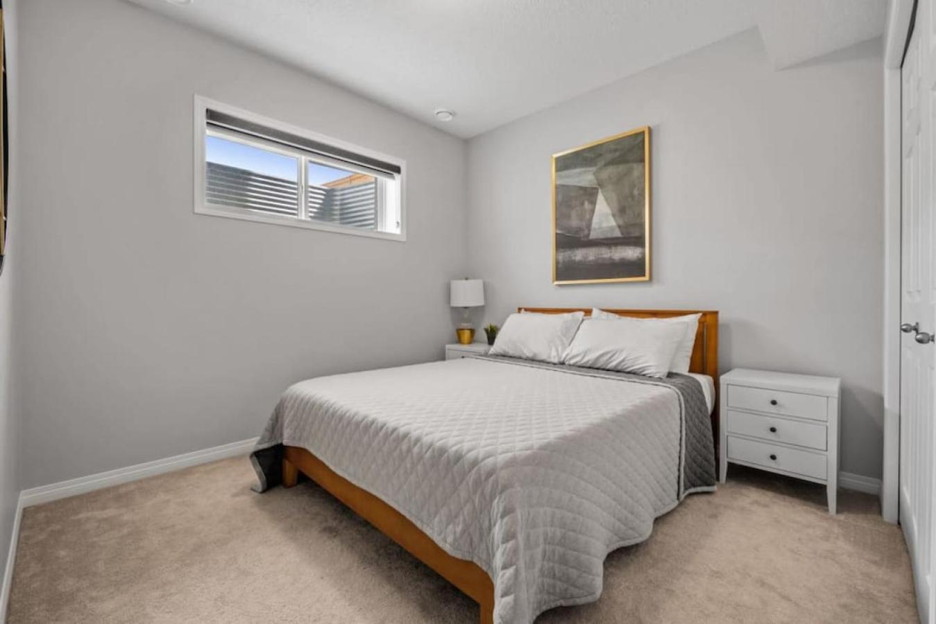Top Rated Luxury House with Central AC, Double Garage Parking, 2 Kitchens, 5 Bedrooms & More!