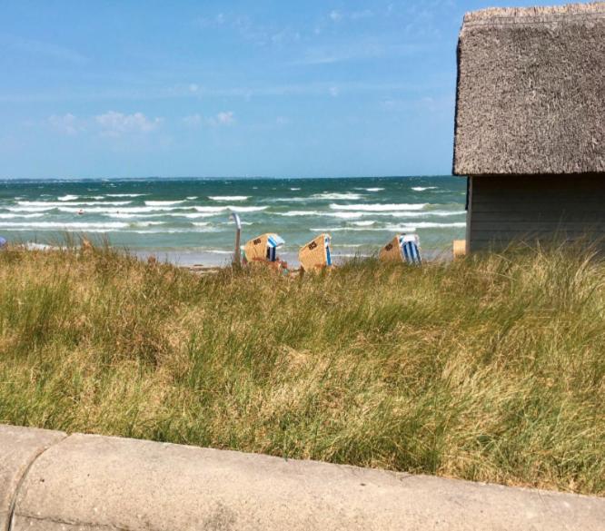 Ferienwohnung Strandallee, Scharbeutz, direkte Strandlage
