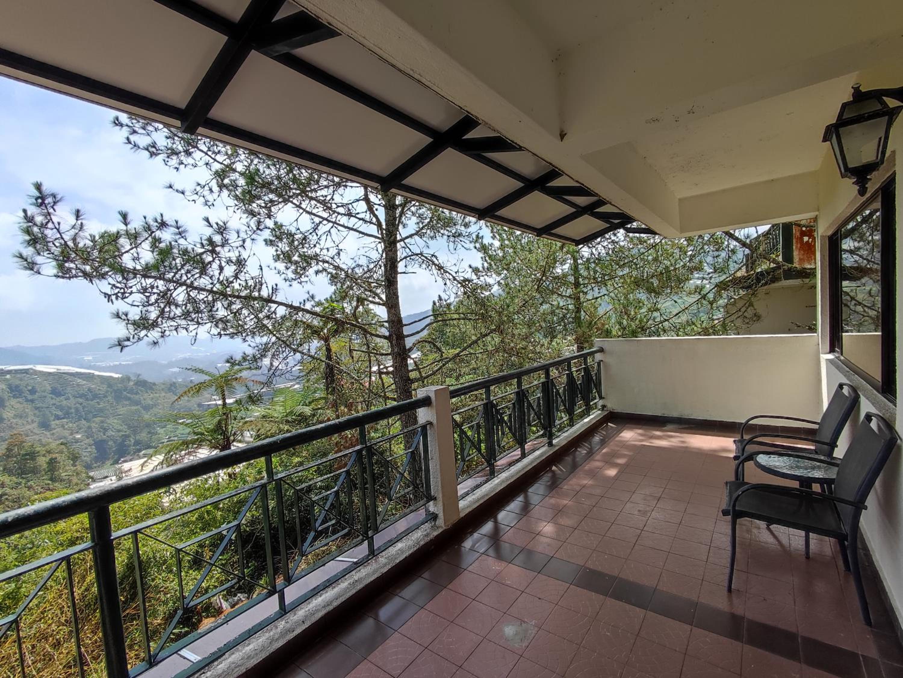 Awesome Homestay Apartment @ Equatorial Hill Resort photo 6