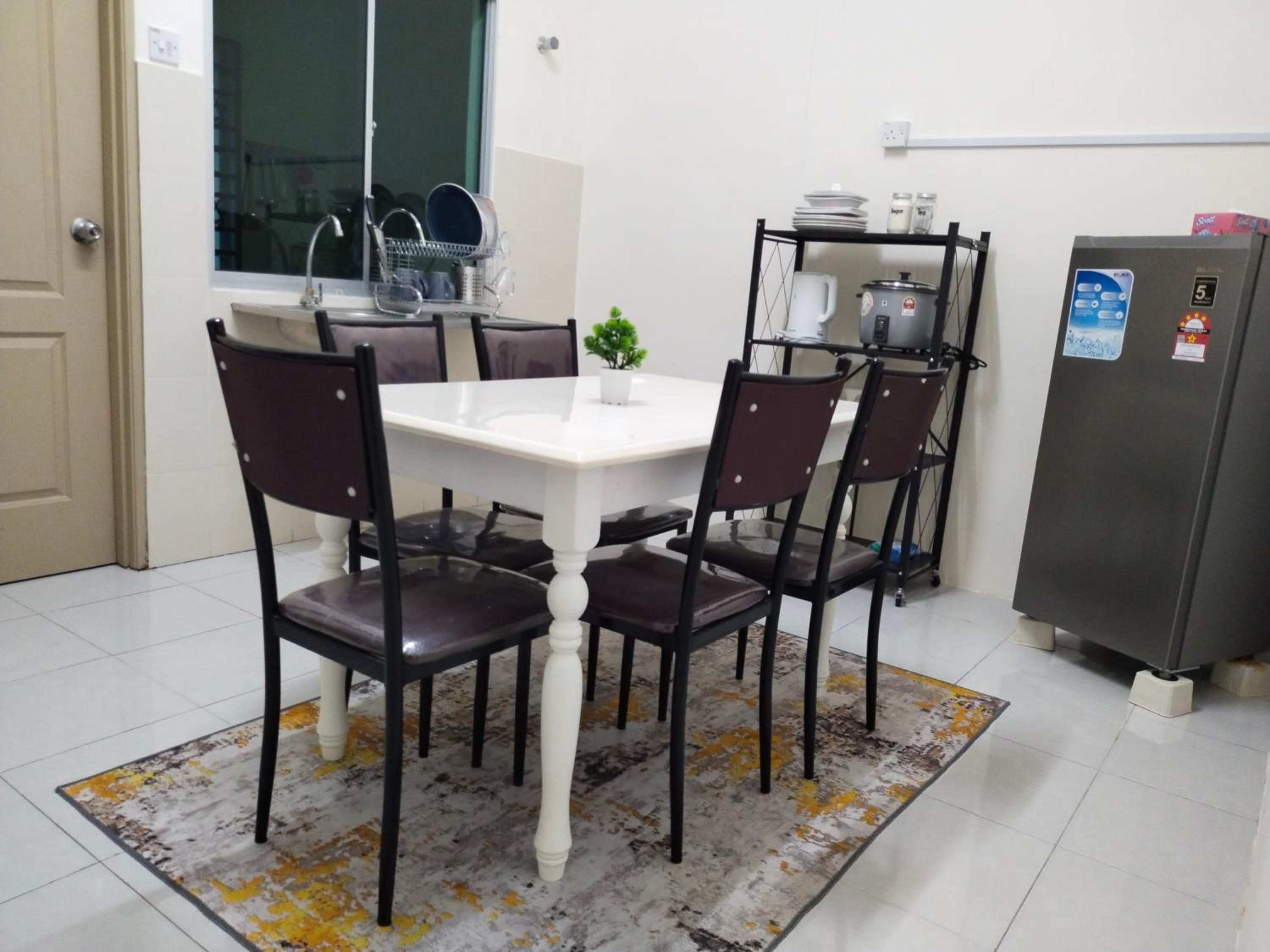 WAFID HOMESTAY 2 SERI ISKANDAR photo 6