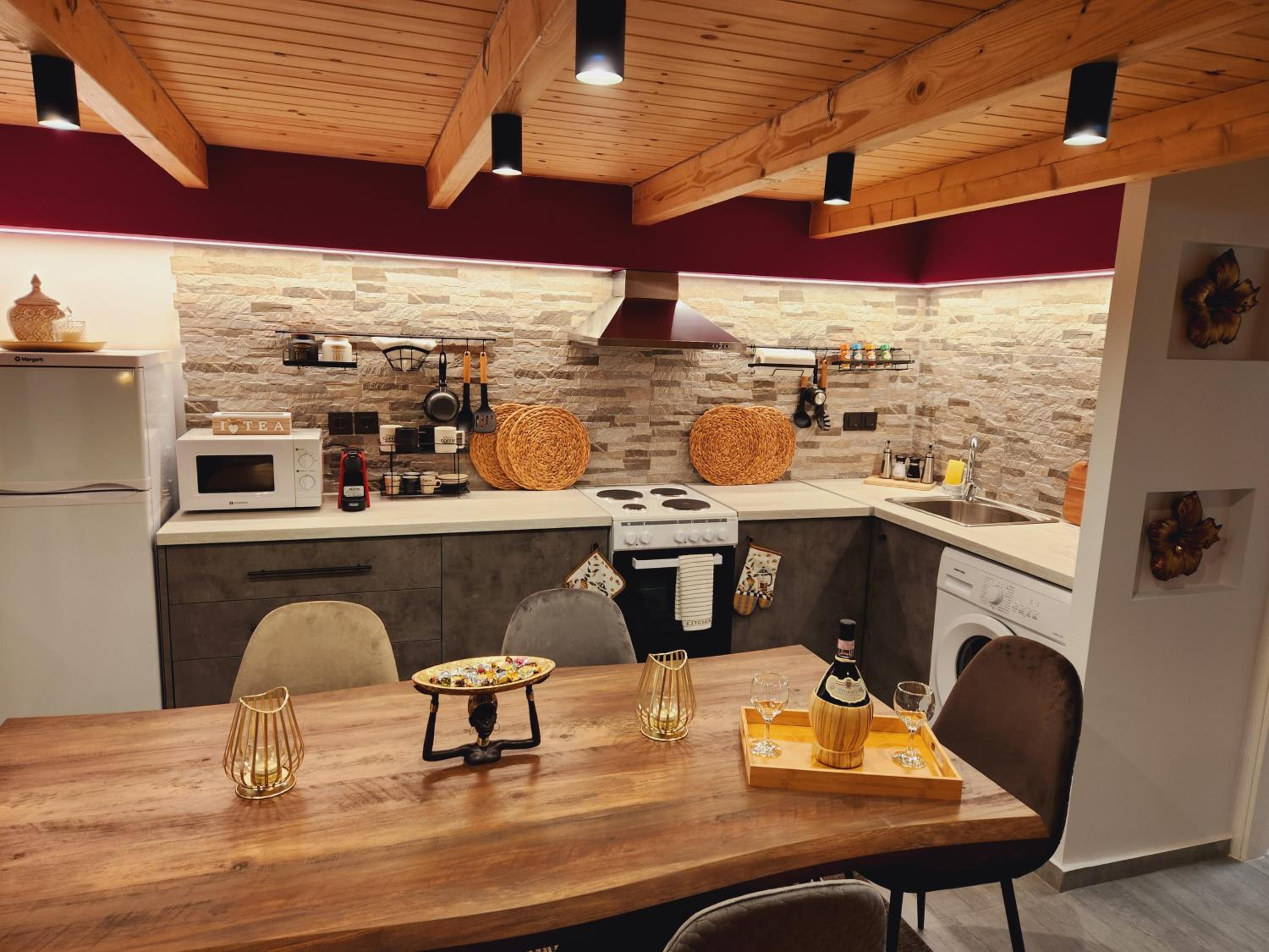 Luxury Loft Apartment Yiota photo 5