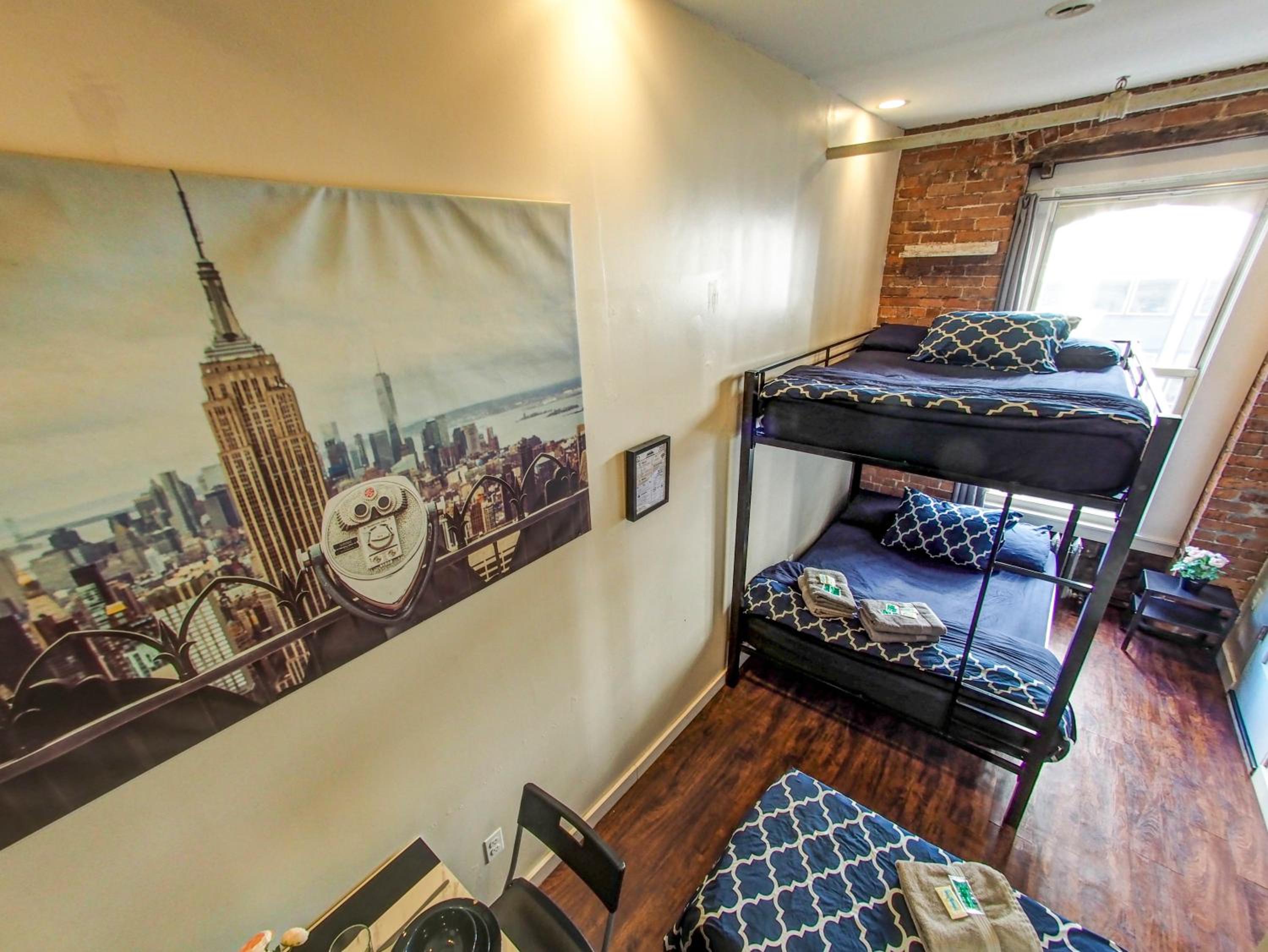 Empire Broadway Retreats