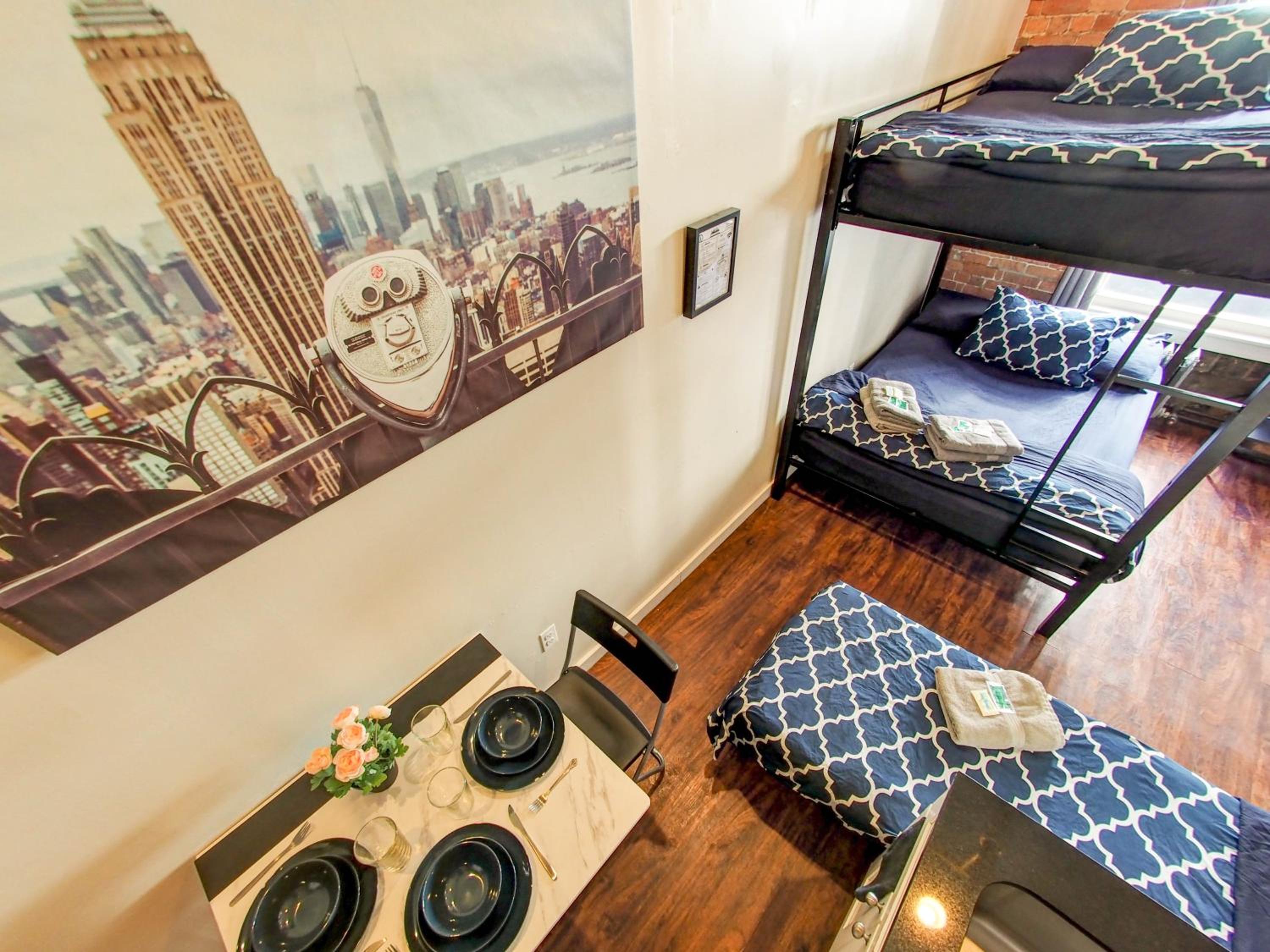Empire Broadway Retreats