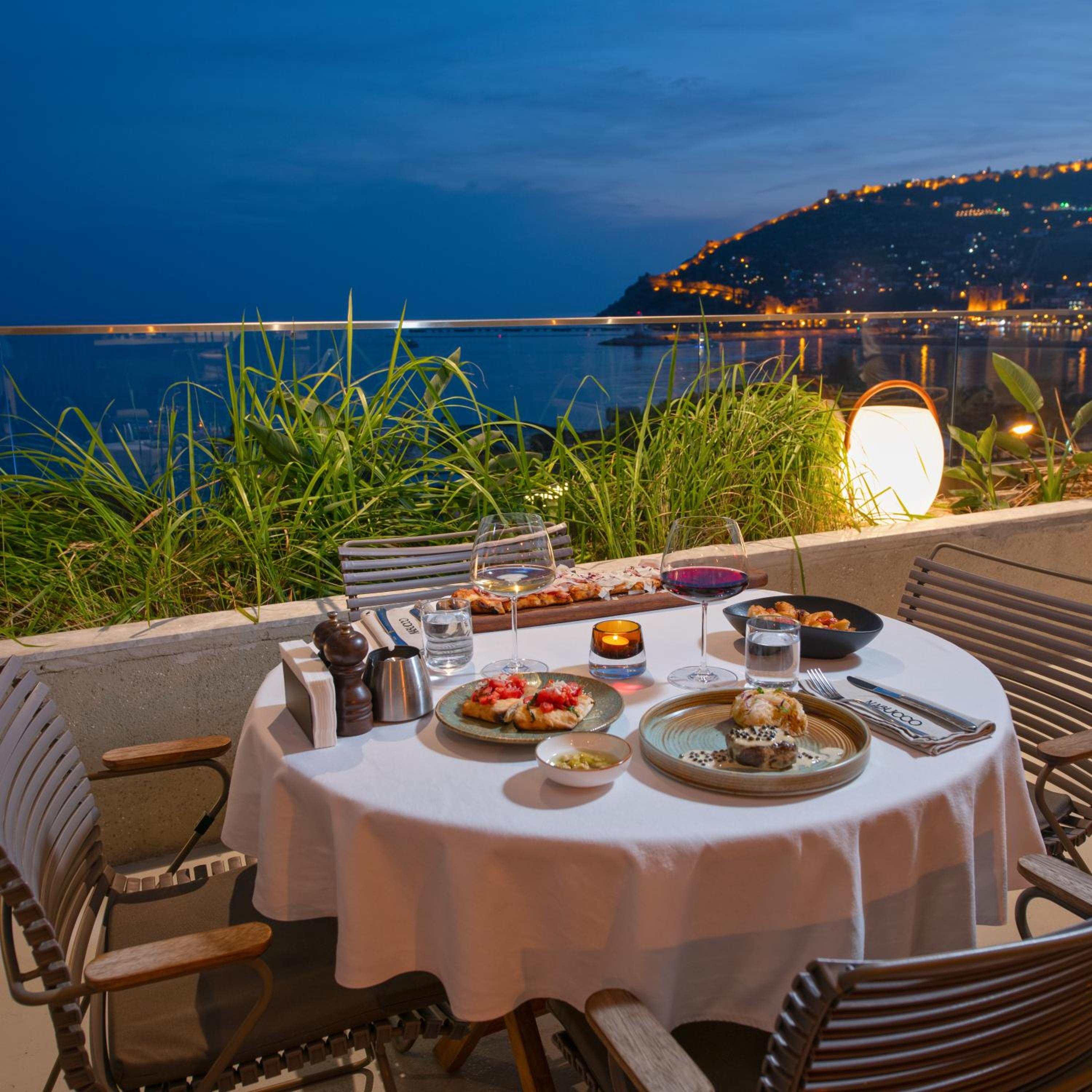 Büyük Hotel - Image 43