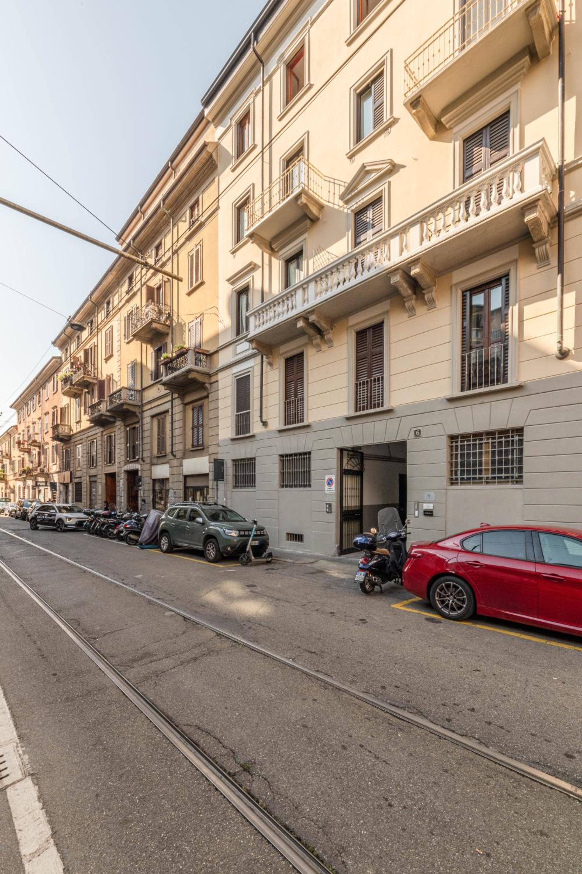 Design studio in Navigli area!