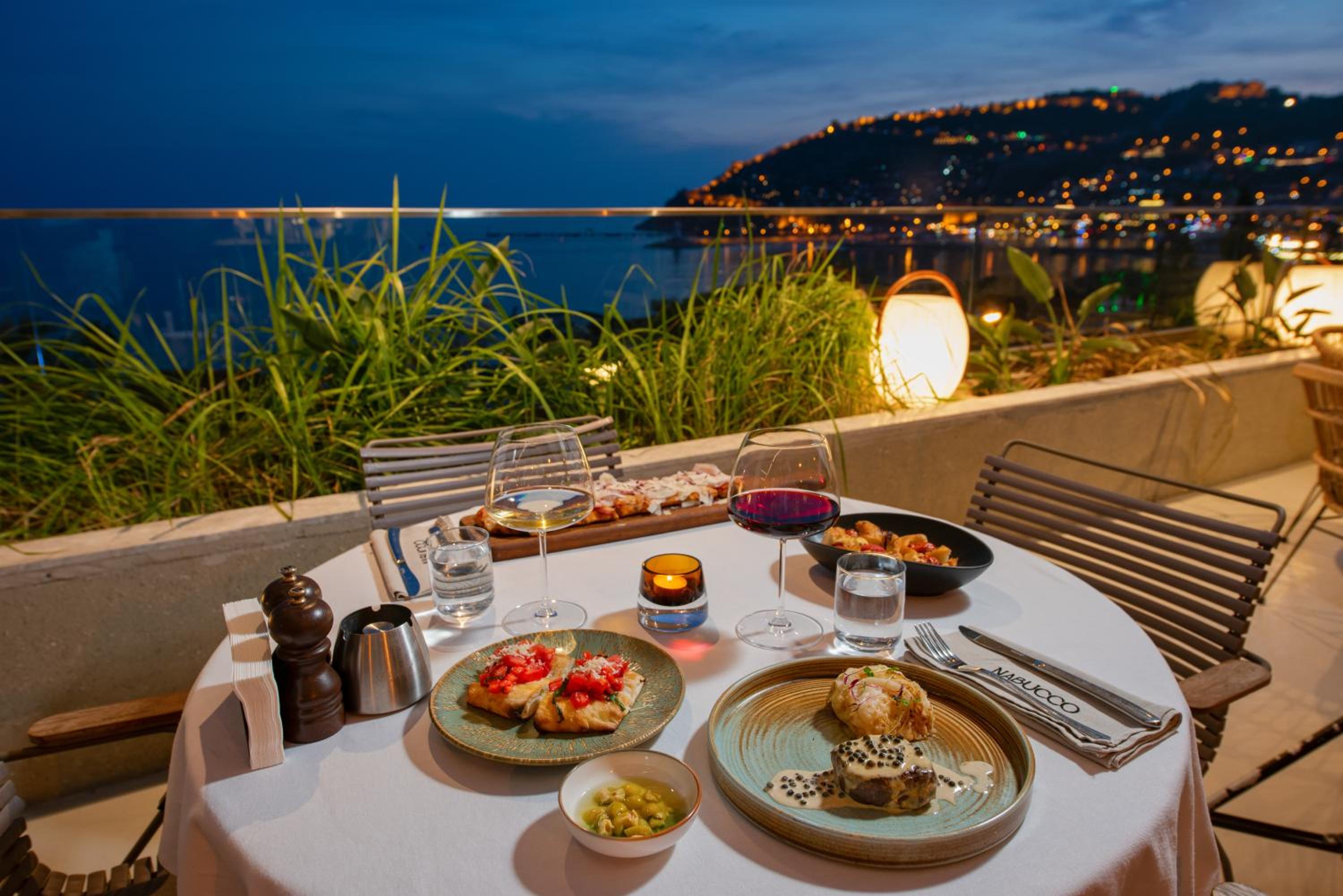 Büyük Hotel - Image 41