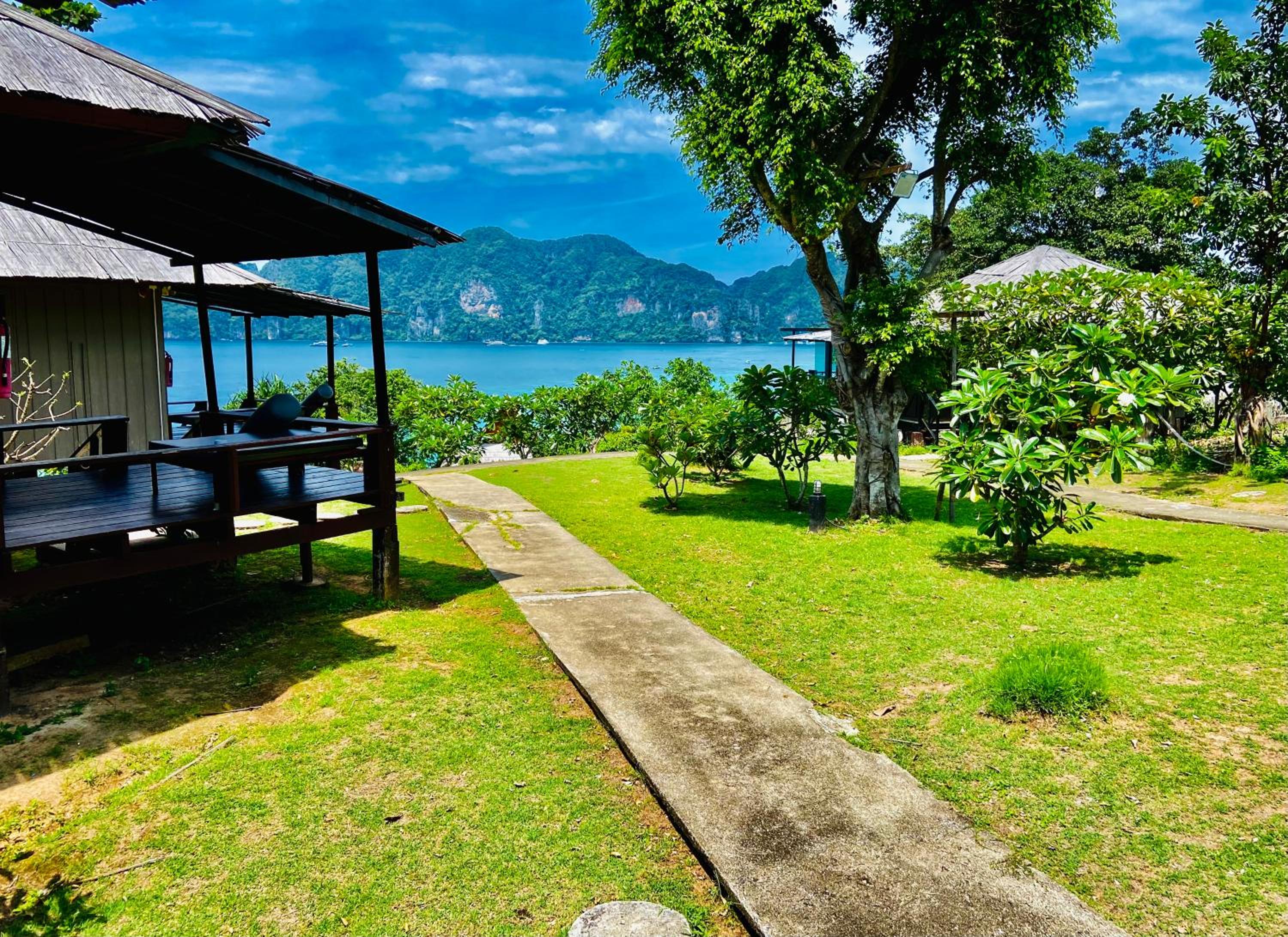 HIP Seaview Resort @ Phi Phi
