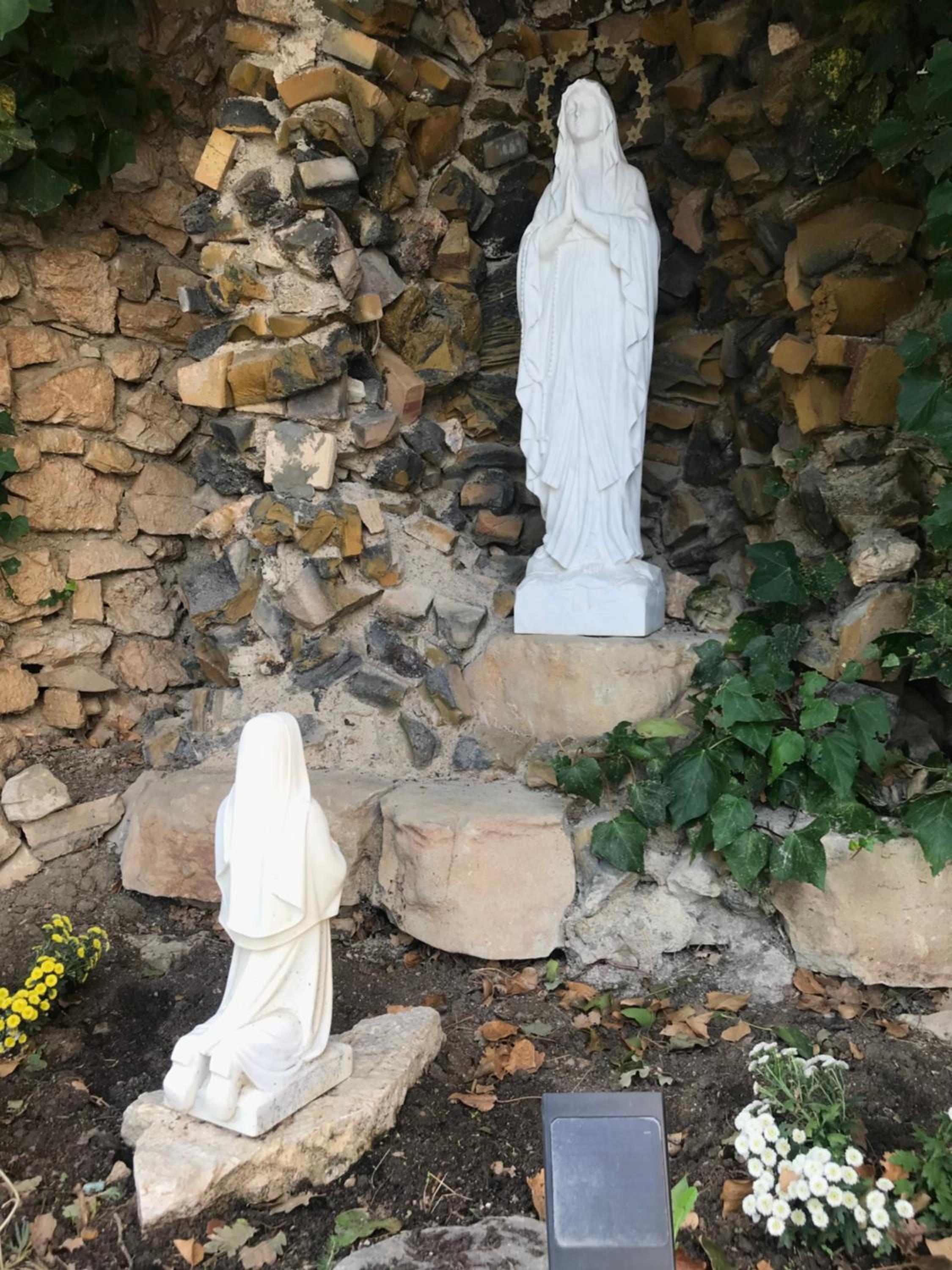 Photo 9