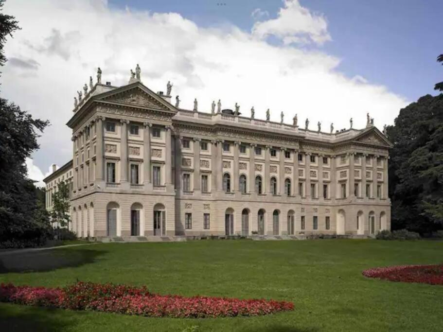 Apartment in Villa Milano