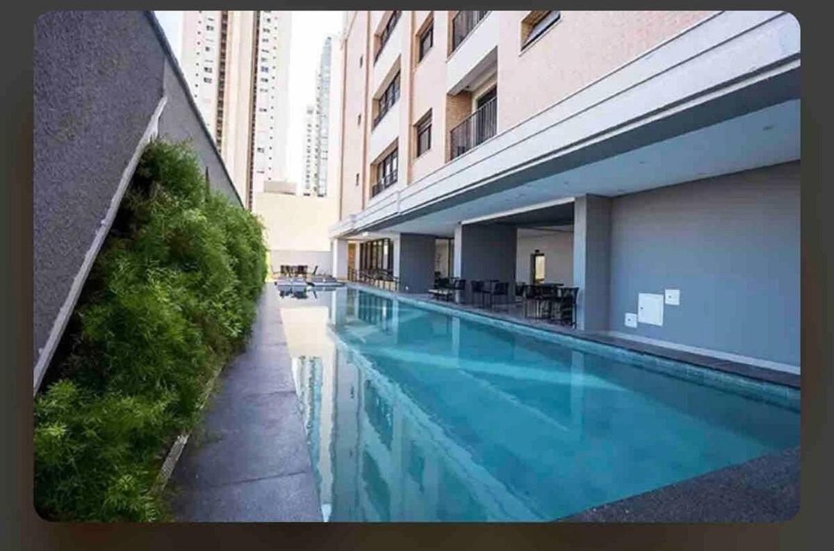 Loft Amplo e Moderno no Bueno