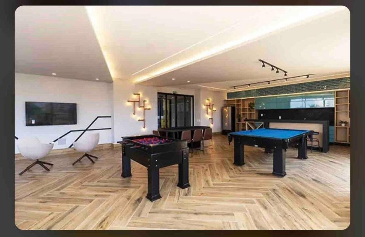 Loft Amplo e Moderno no Bueno