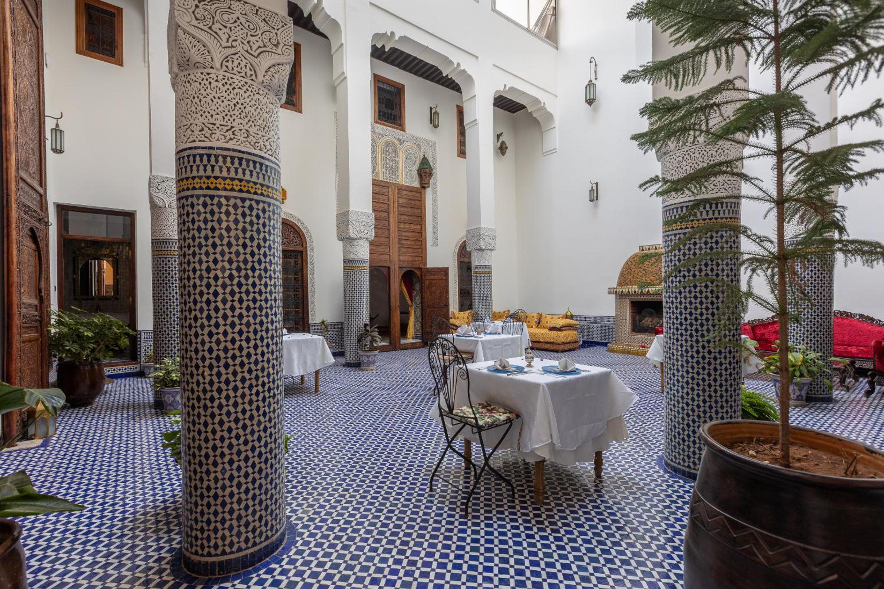 Palais Nazha Fes - Luxury Lodging — photo 59