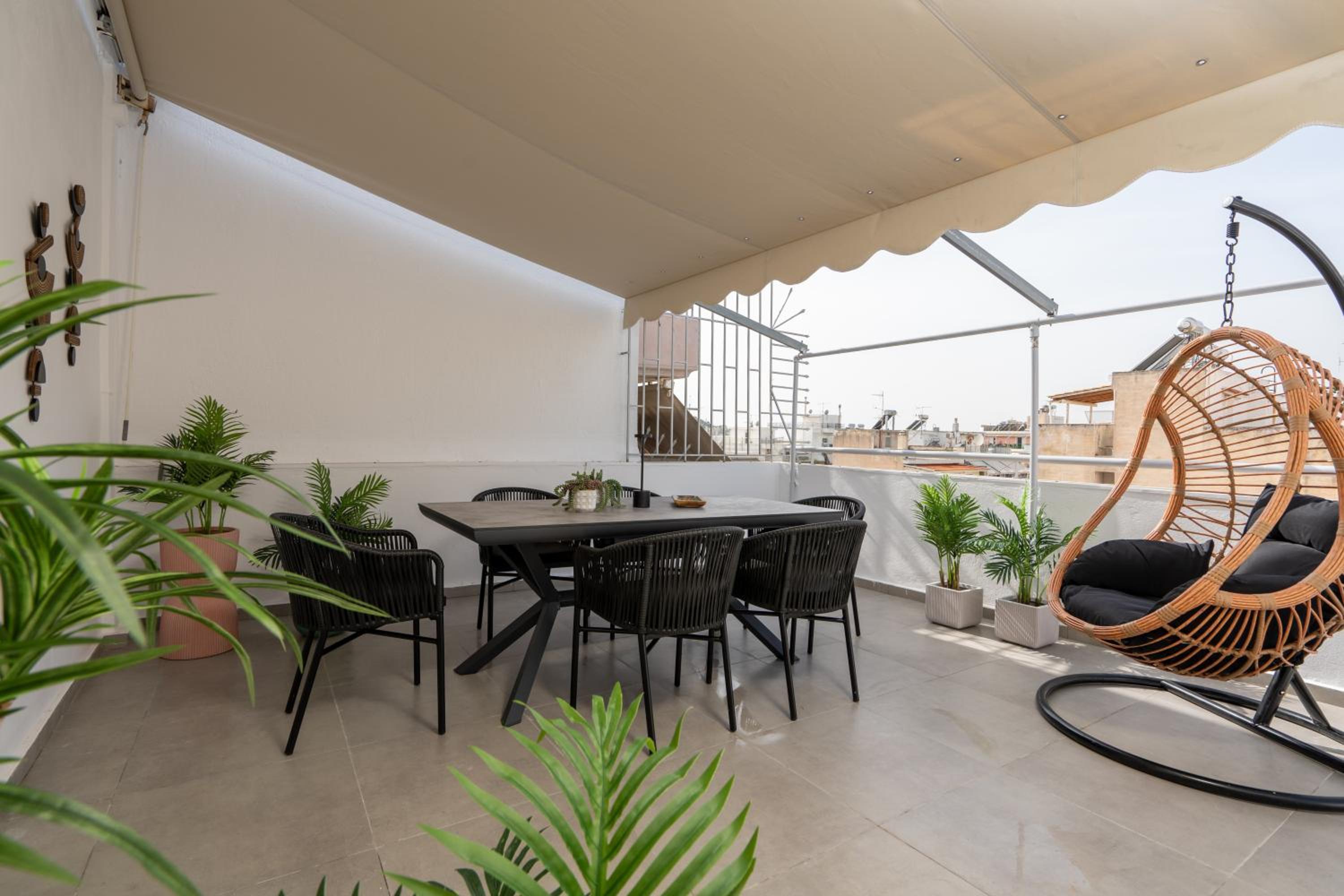 Seven Hills, Boutique Apartments