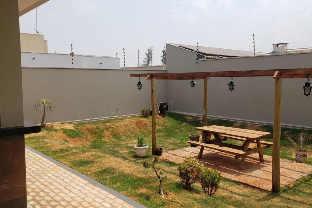 Espaço Araucária - conforto e sossego em Andradina