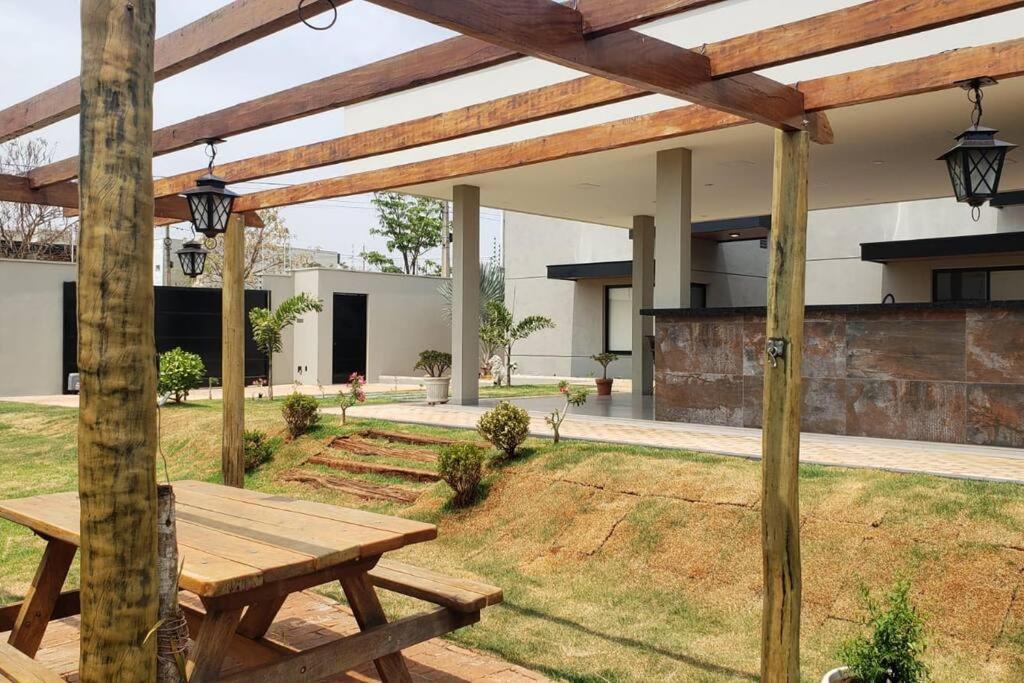 Espaço Araucária - conforto e sossego em Andradina