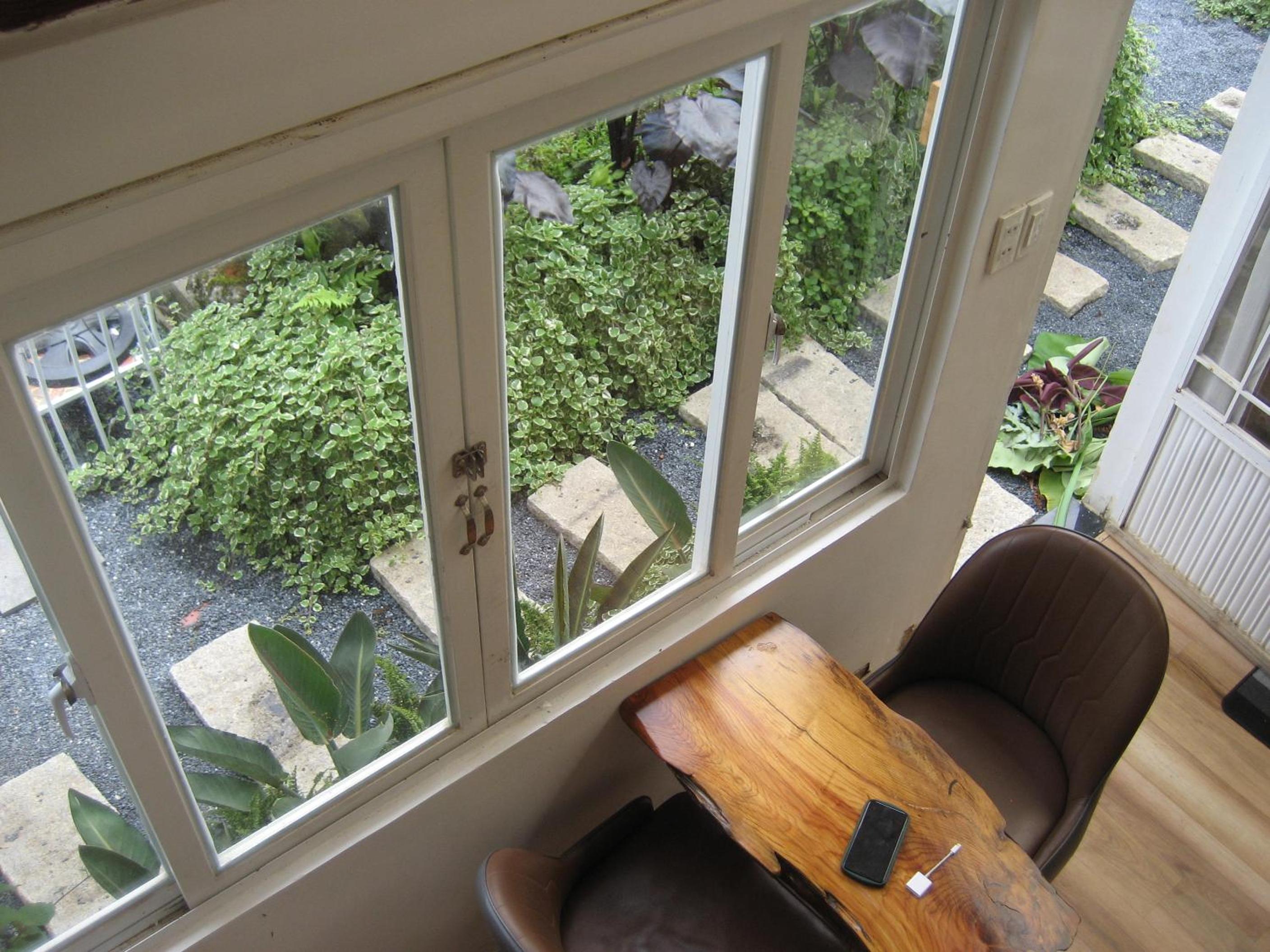 Photo 42