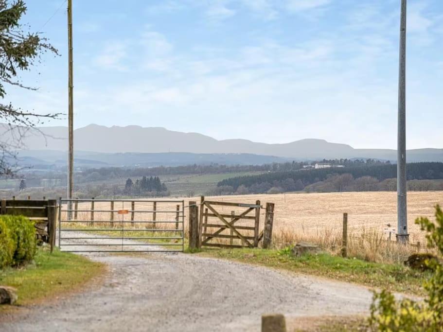 Blackside Cottage - A Luxury Rural Retreat