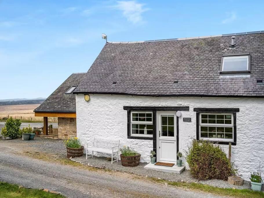 Blackside Cottage - A Luxury Rural Retreat