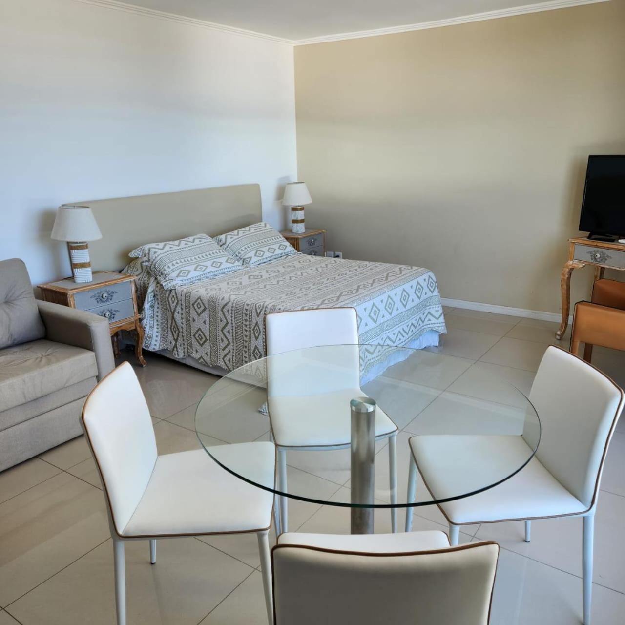 Espectacular Monoambiente Nuevo en Place Lafayette piso 7 Punta del Este view 5
