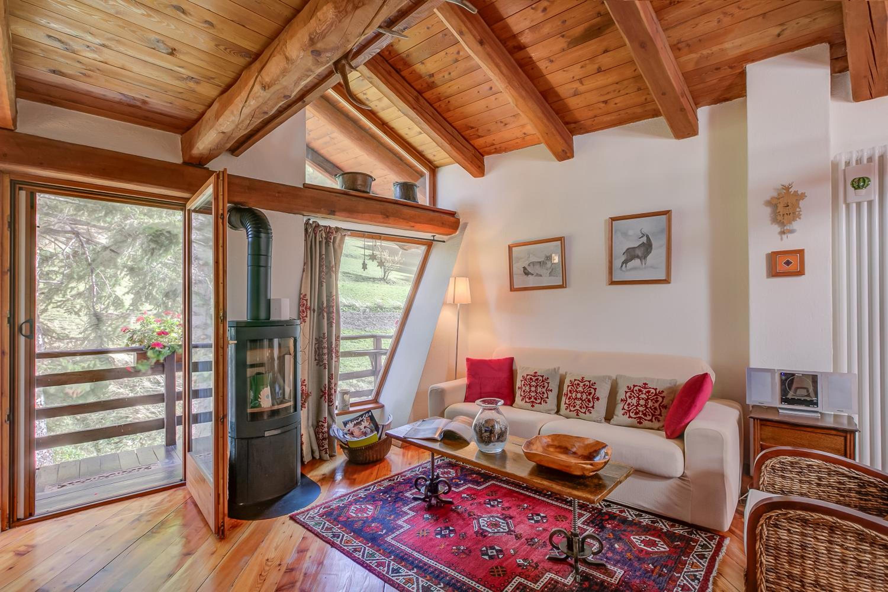 Romito Lodge Apartment Mountain Retreat - Happy Rentals