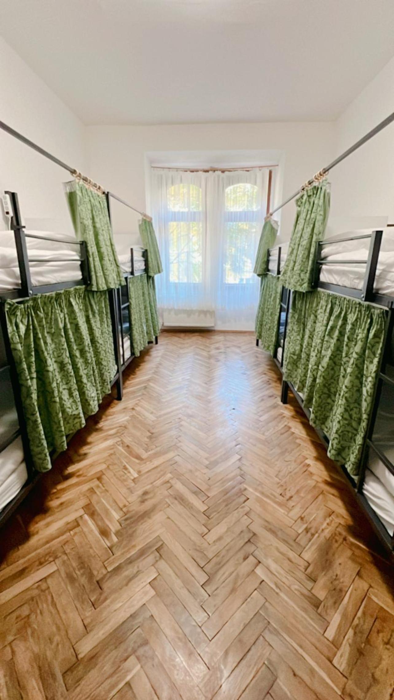 Hostel DO-RE-MI