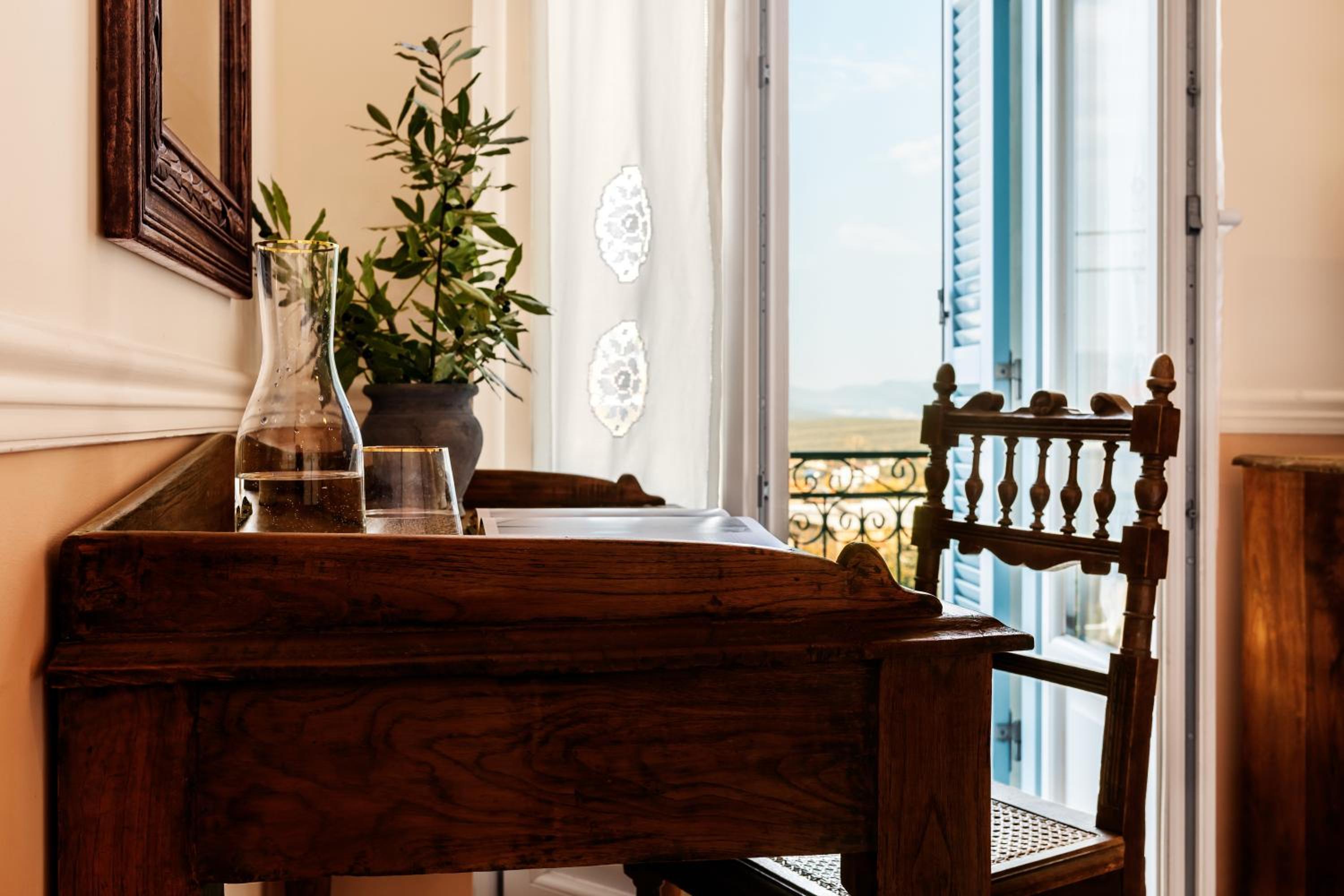Archontiko Parnassus Dadi
