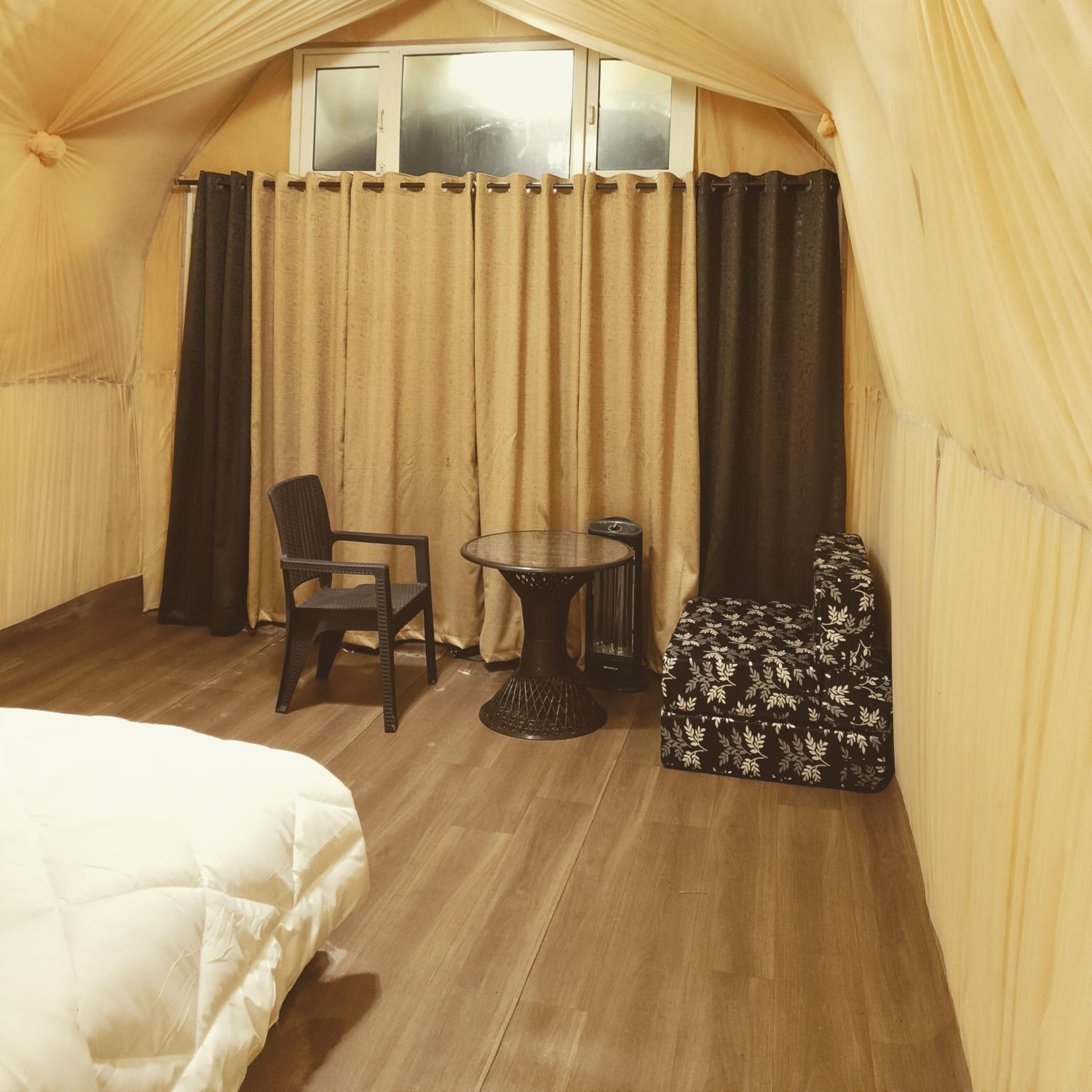 Waterfall valley stay
