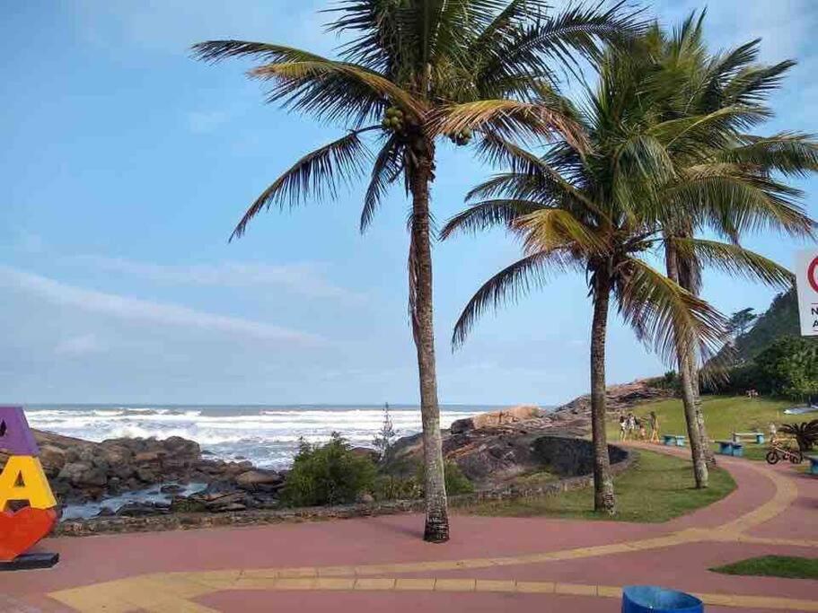 Casa com Piscina Itanhaem (Próximo Praia)