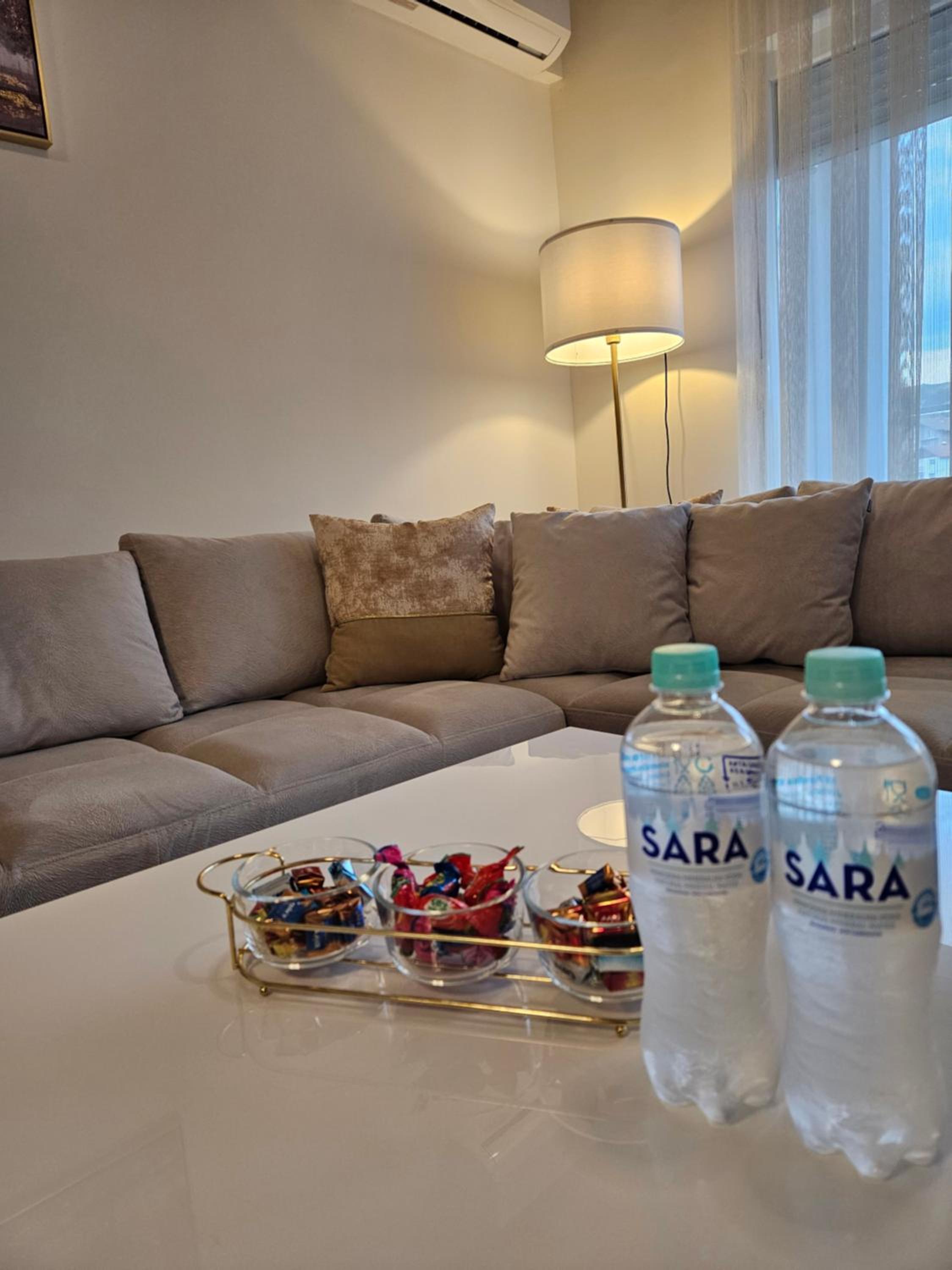 Lux Sara Apartments