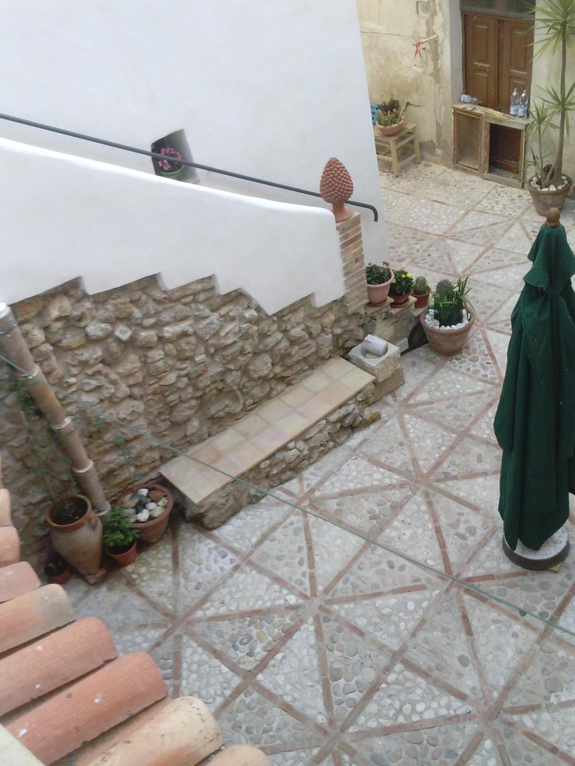 B&b Lemon Garden view 5
