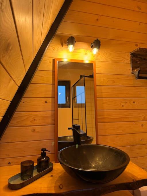 Macko’s cabin